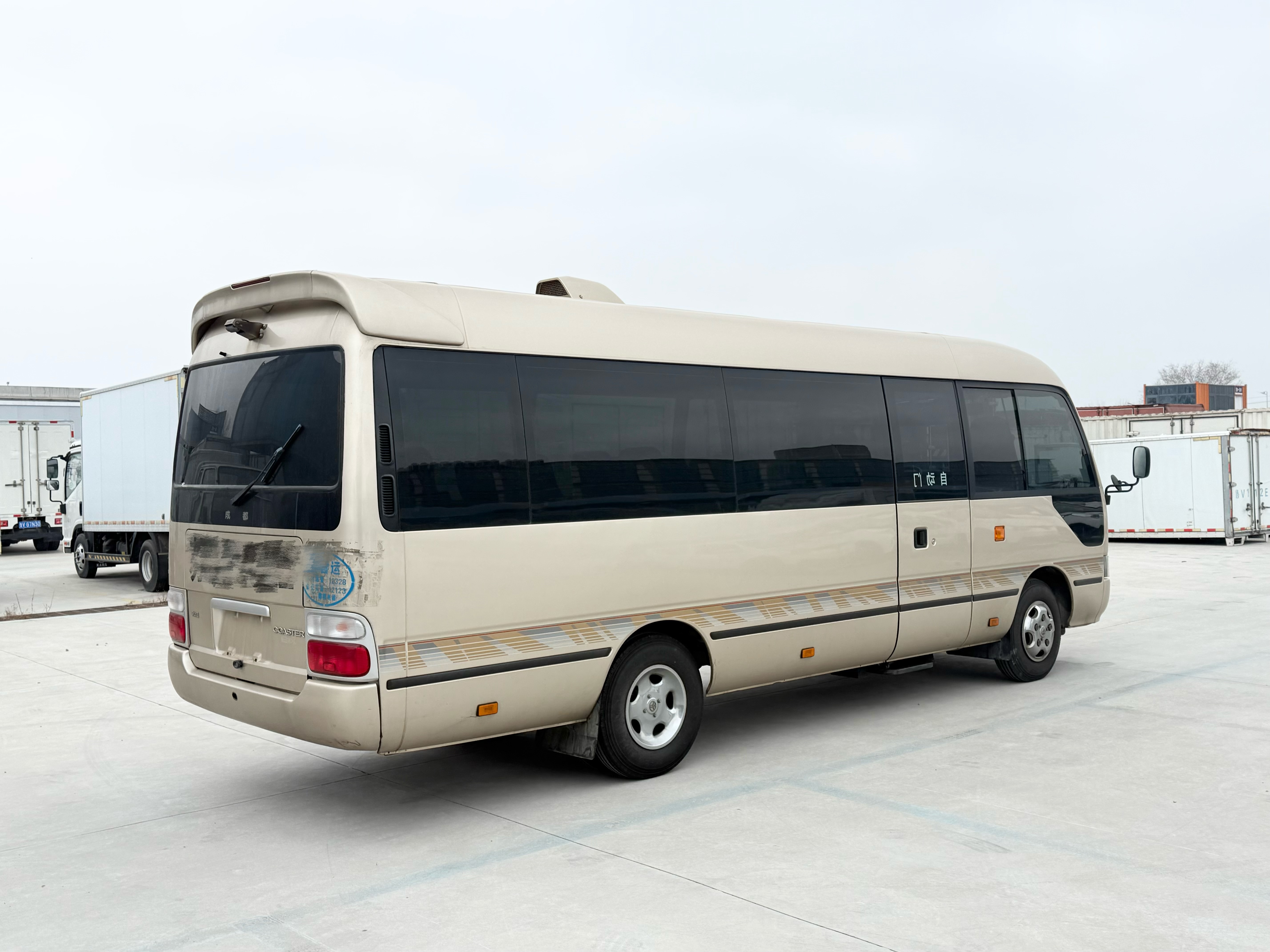 Toyota Coaster 2011 imagen de coche #15