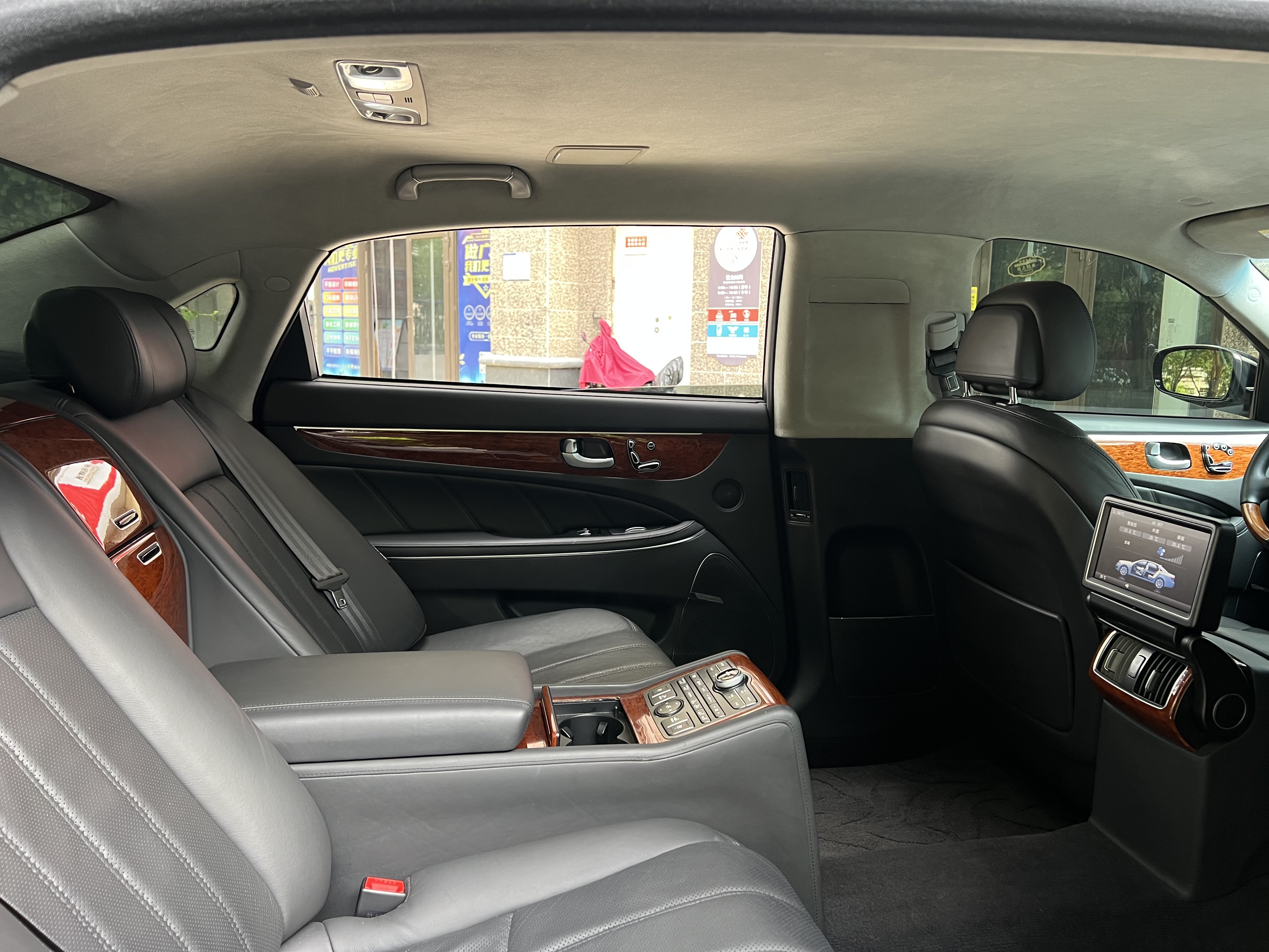 Hyundai Equus 2012 #15 Hyundai Equus 2012 immagine di auto #15