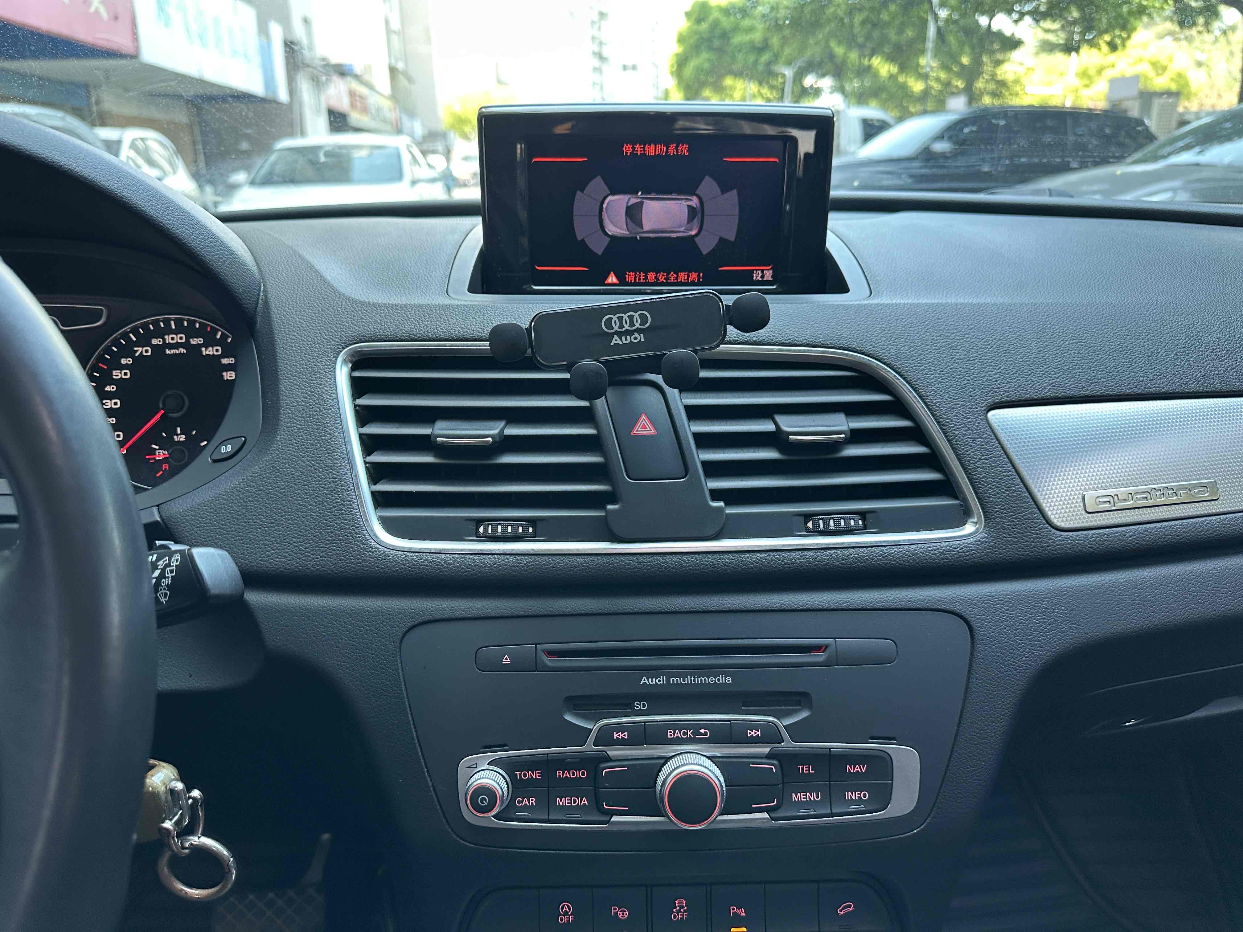 Audi Q3 (Imported) 2013 car image #15