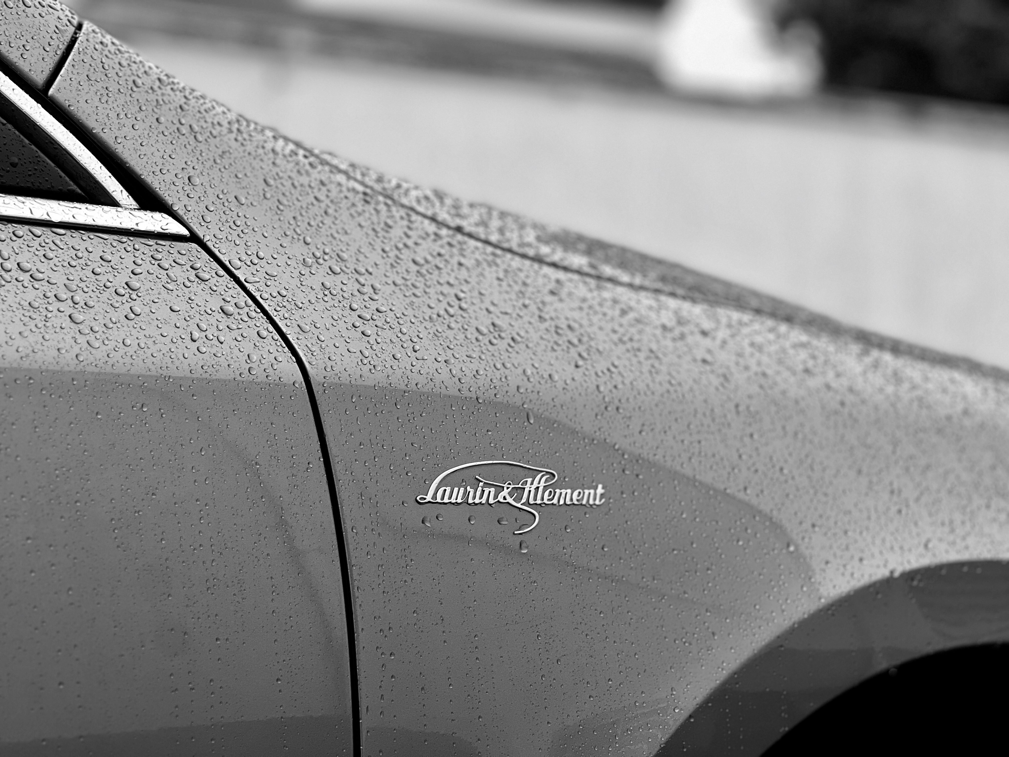 Skoda Superb Combi 2015 car image #15