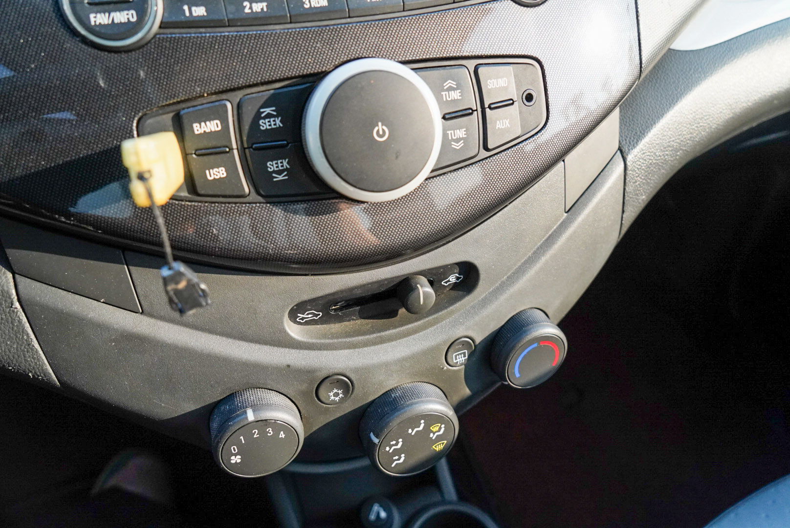 Chevrolet Spark 2011 car image #15