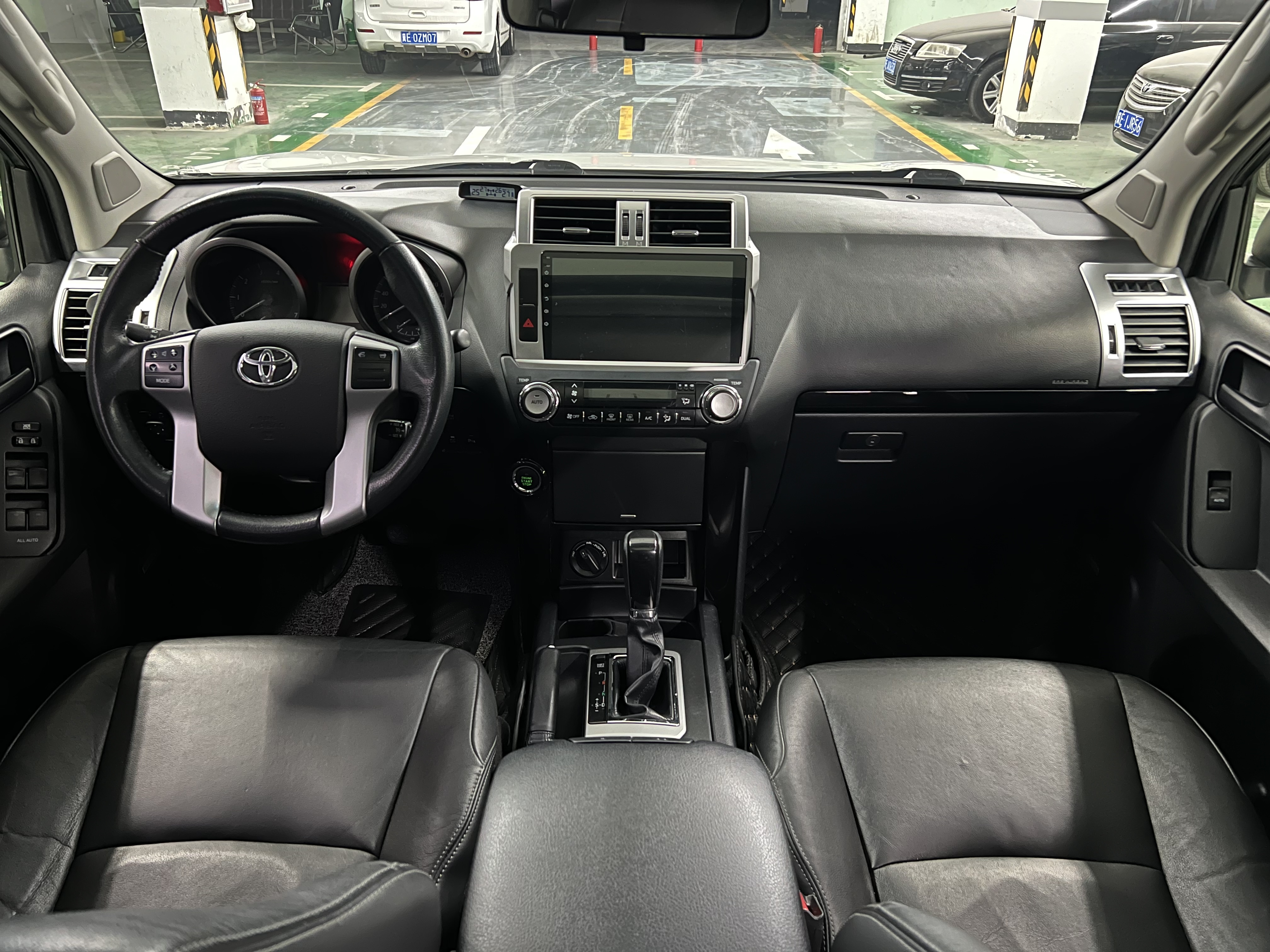 Toyota Land Cruiser Prado 2017 immagine di auto #15