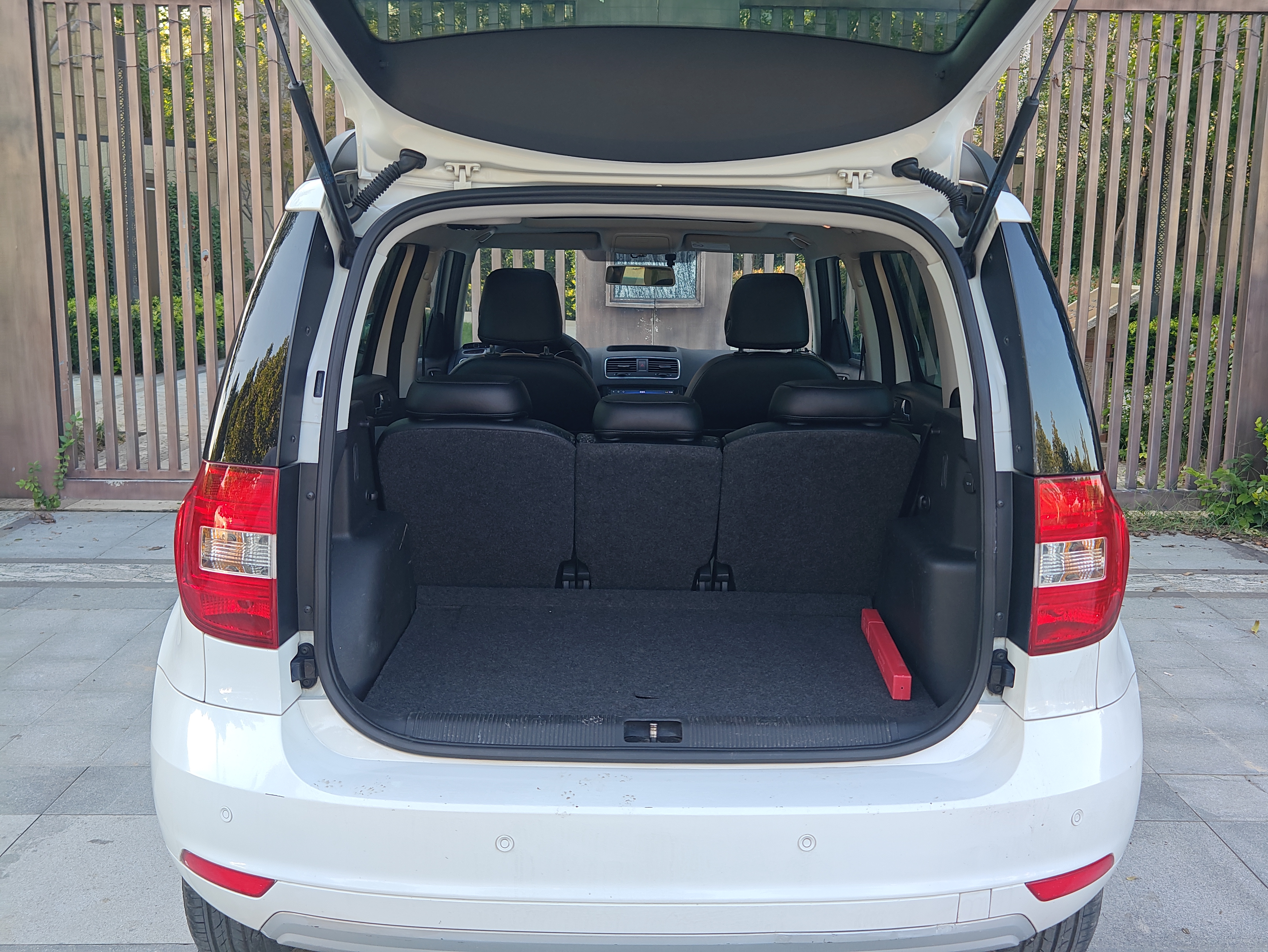 Skoda Yeti 2016 car image #15