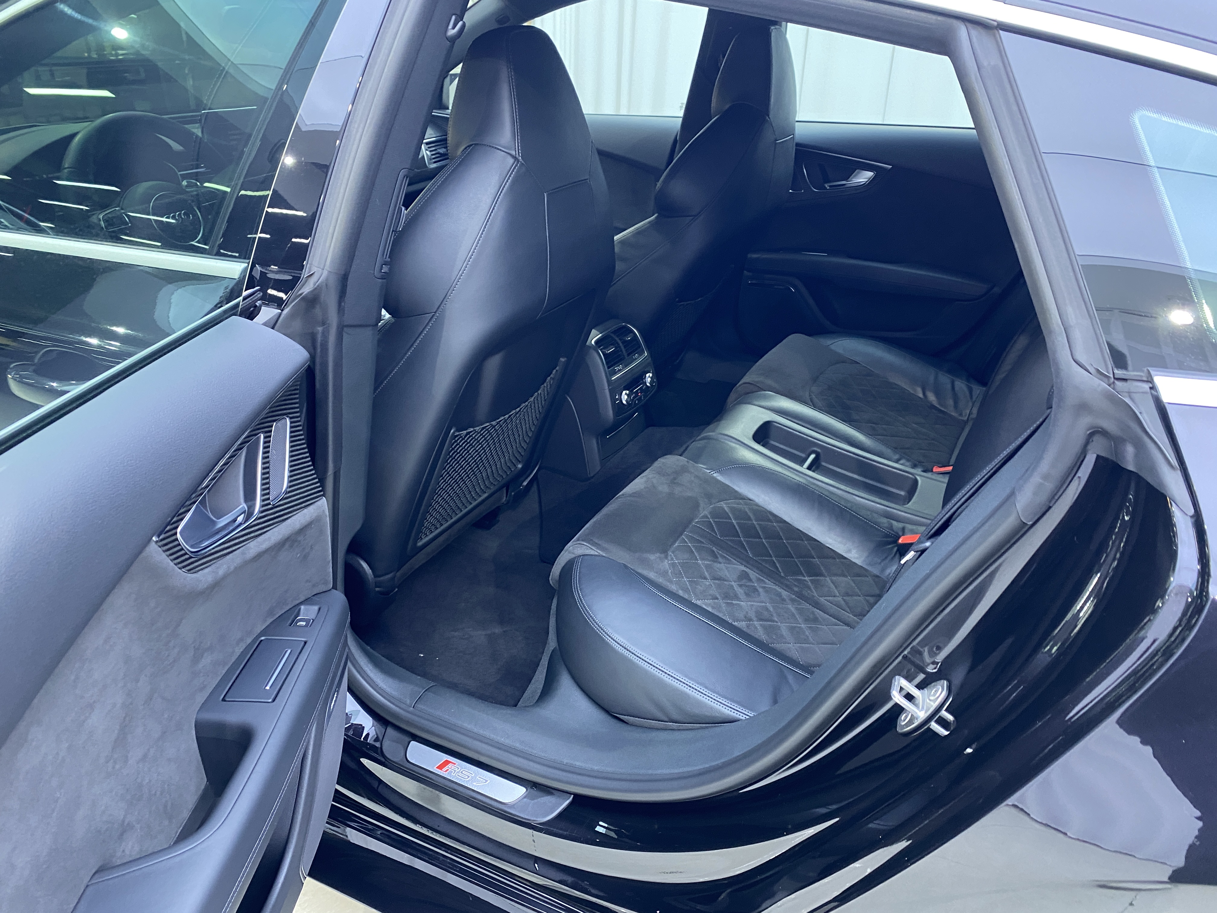 Audi RS 7 2019 car image #15