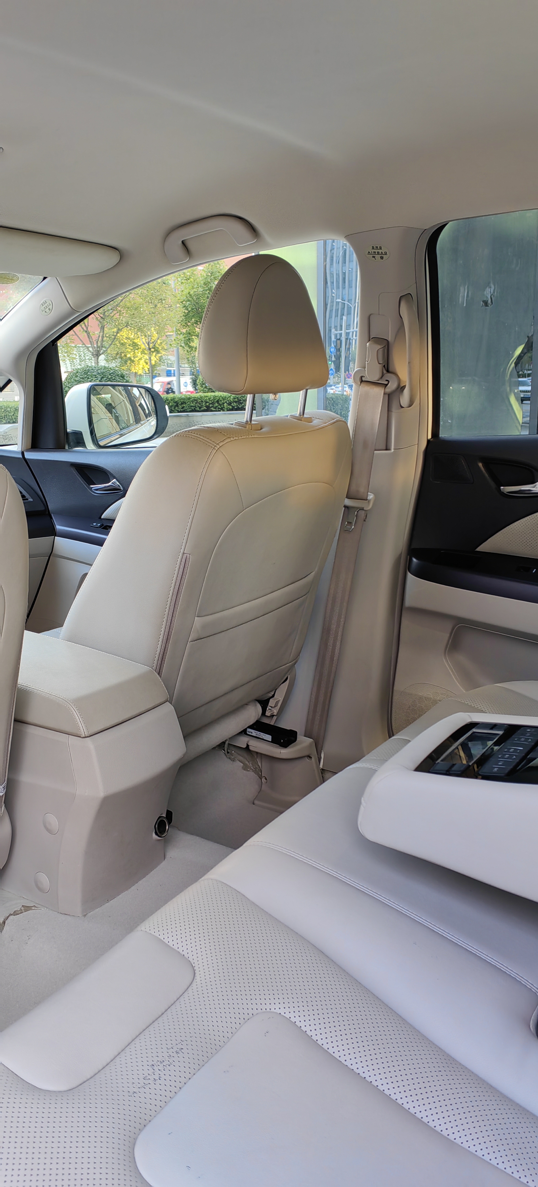 BYD e6 2016 #15 BYD e6 2016 car image #15