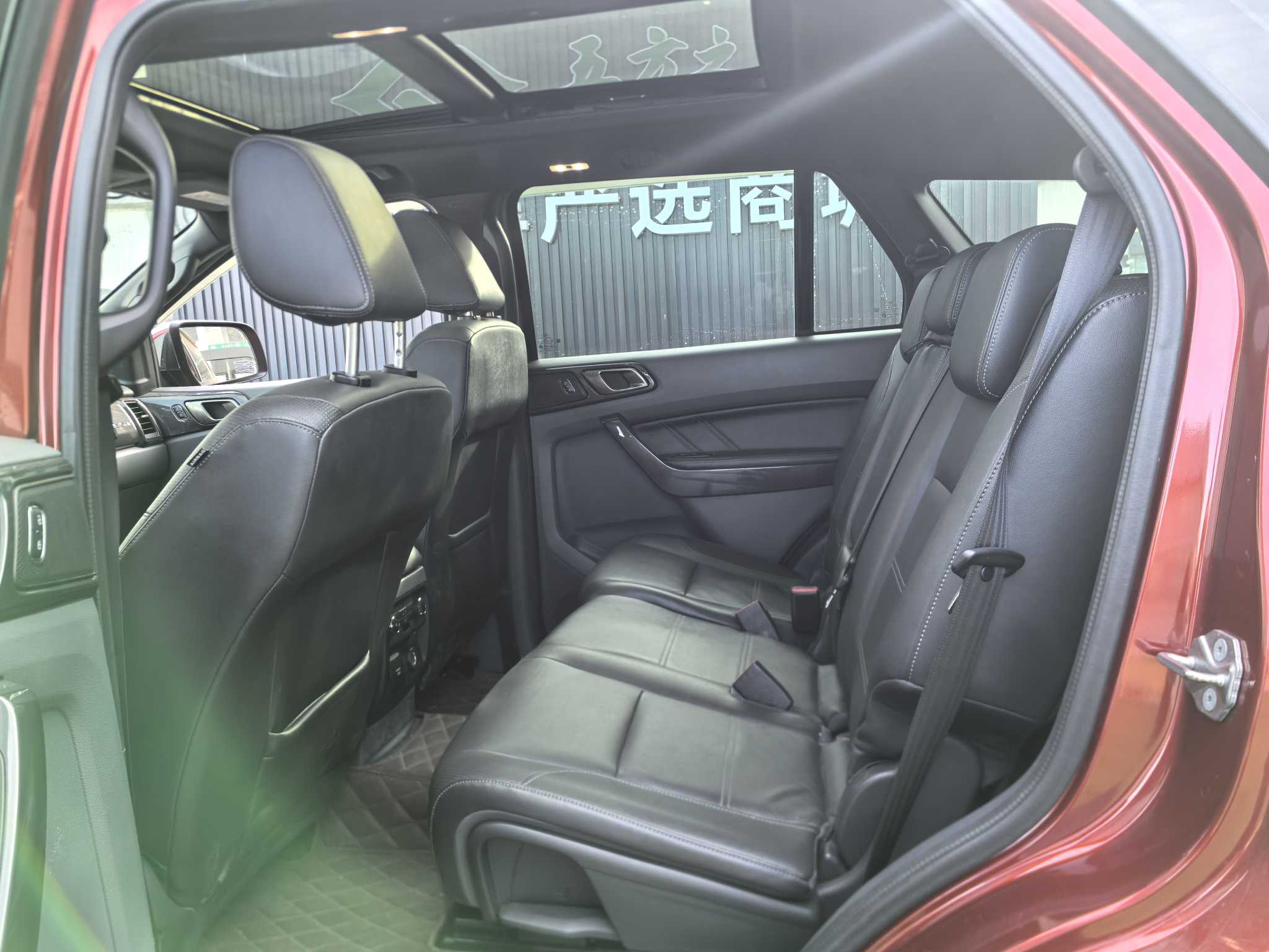 Ford Everest 2016 car image #15