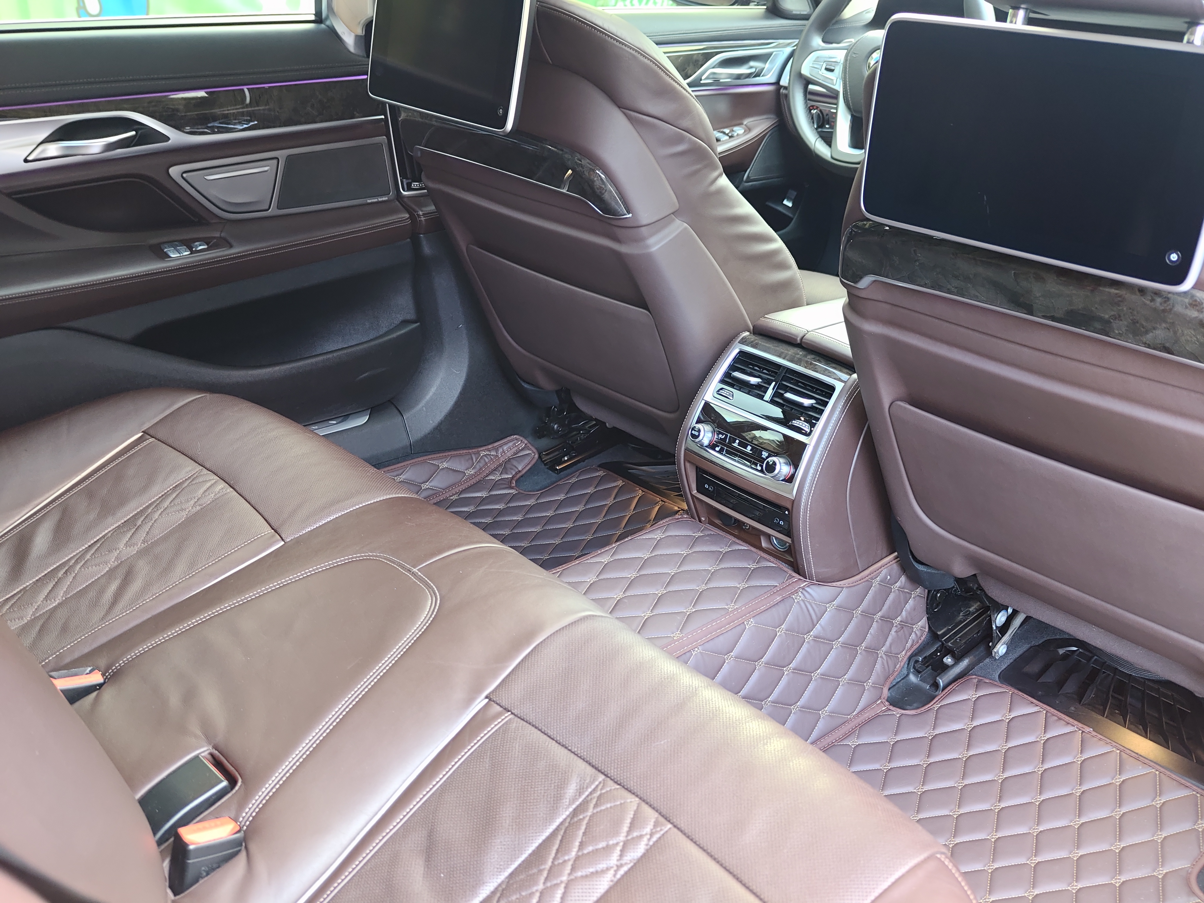BMW 7 Series 2016 #15 BMW 7 Series 2016 car image #15