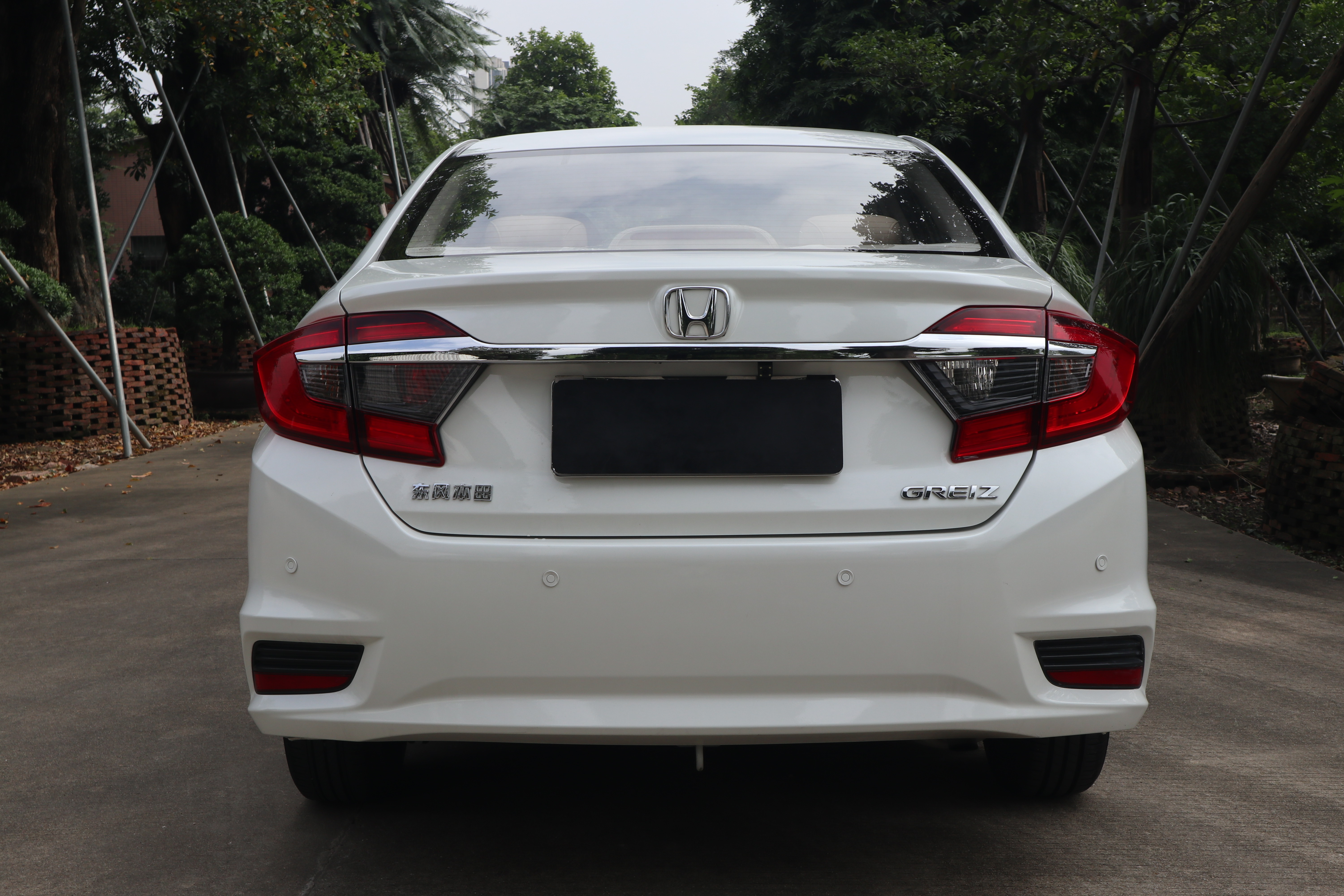 Honda Greiz 2018 #15 Honda Greiz 2018 صورة سيارة #15