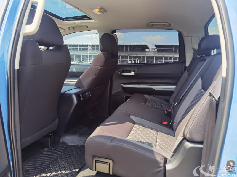 Toyota Tundra 2019 immagine di auto #15