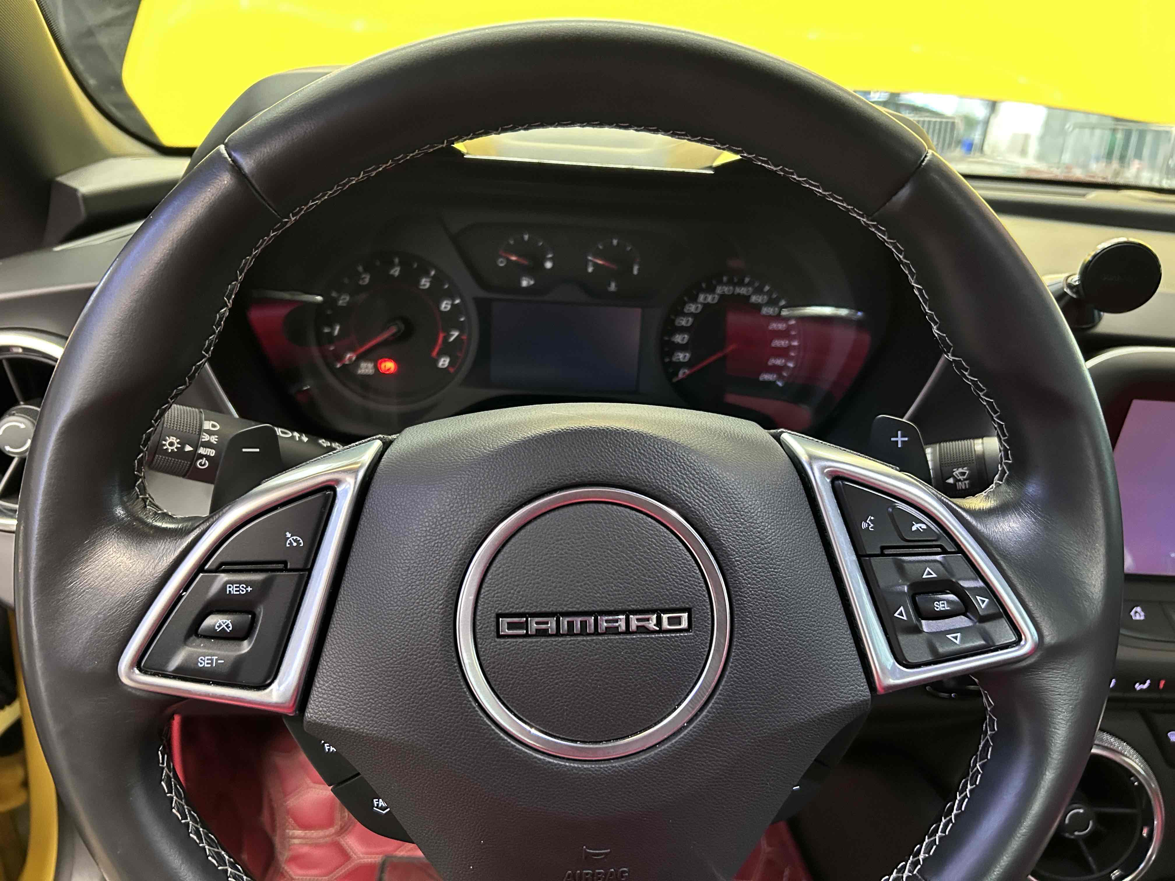 Chevrolet Camaro 2018 imagem de carro #15