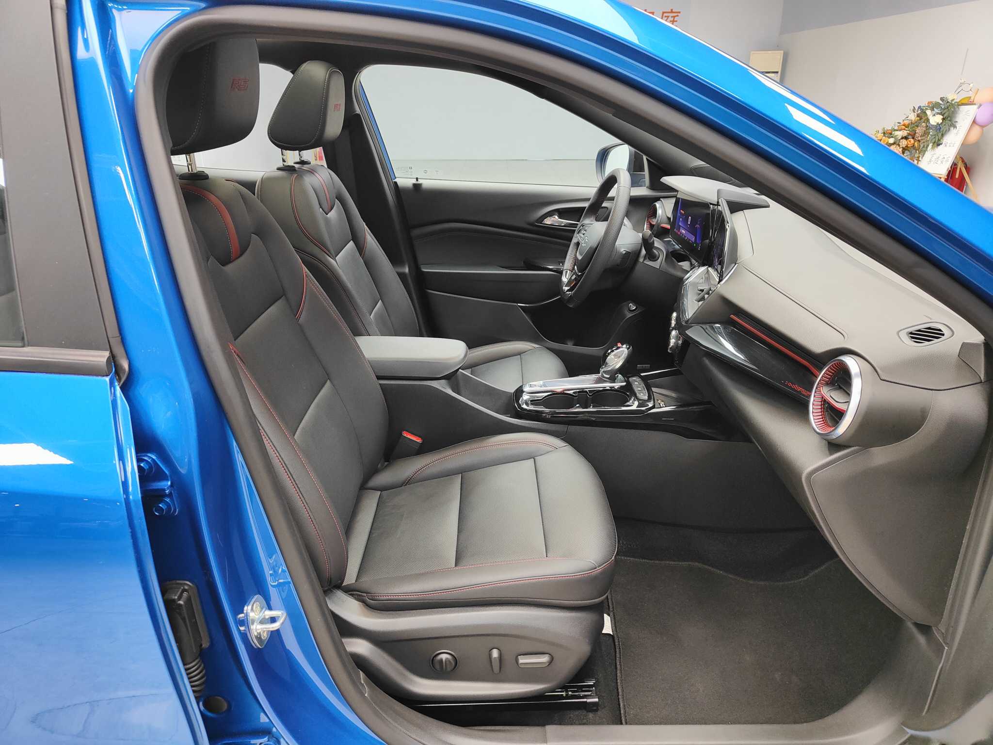 Mercedes-Benz Maybach S Class New Energy 2022 car image #15