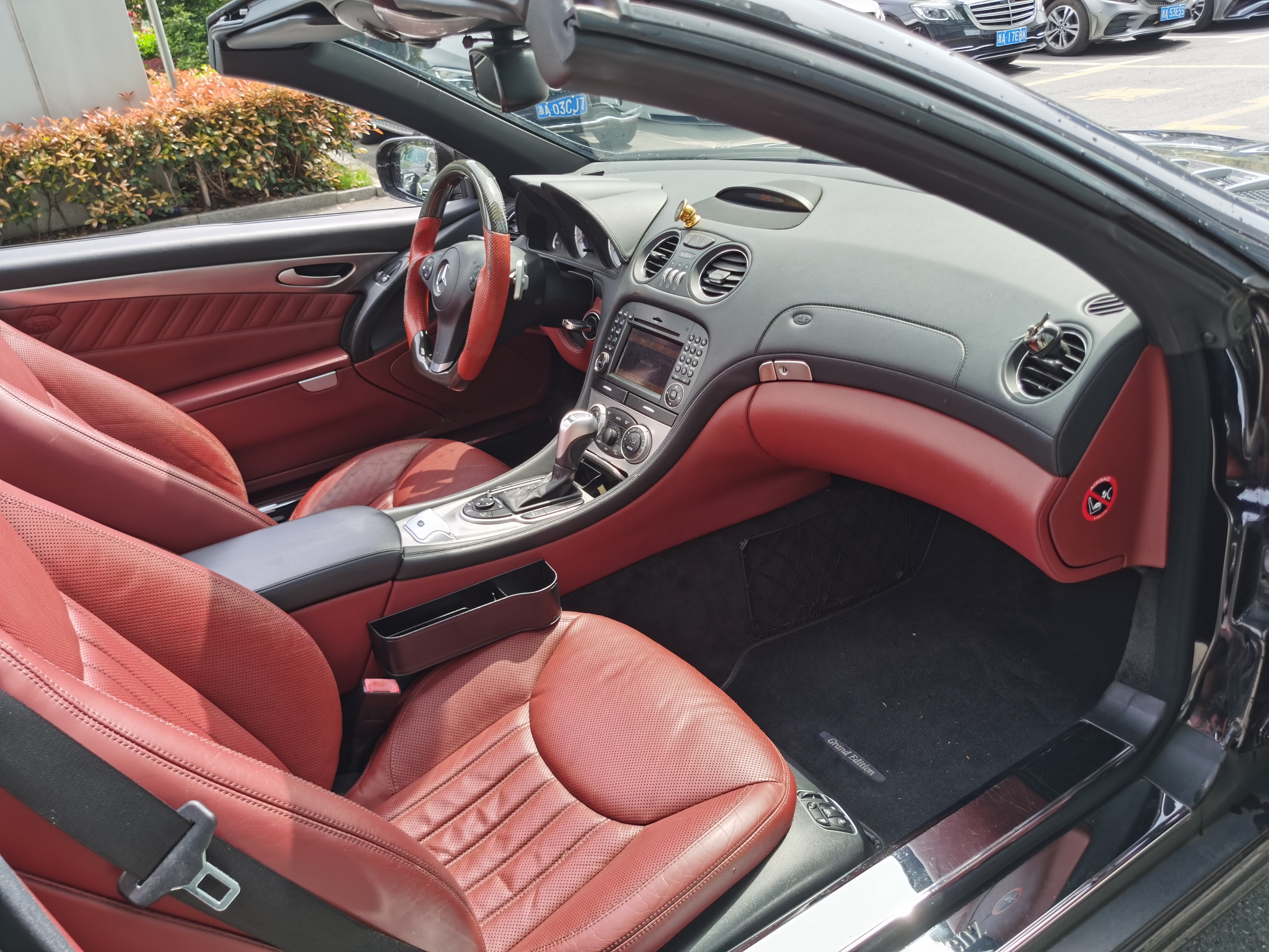 Mercedes-Benz SL Class 2015 car image #15