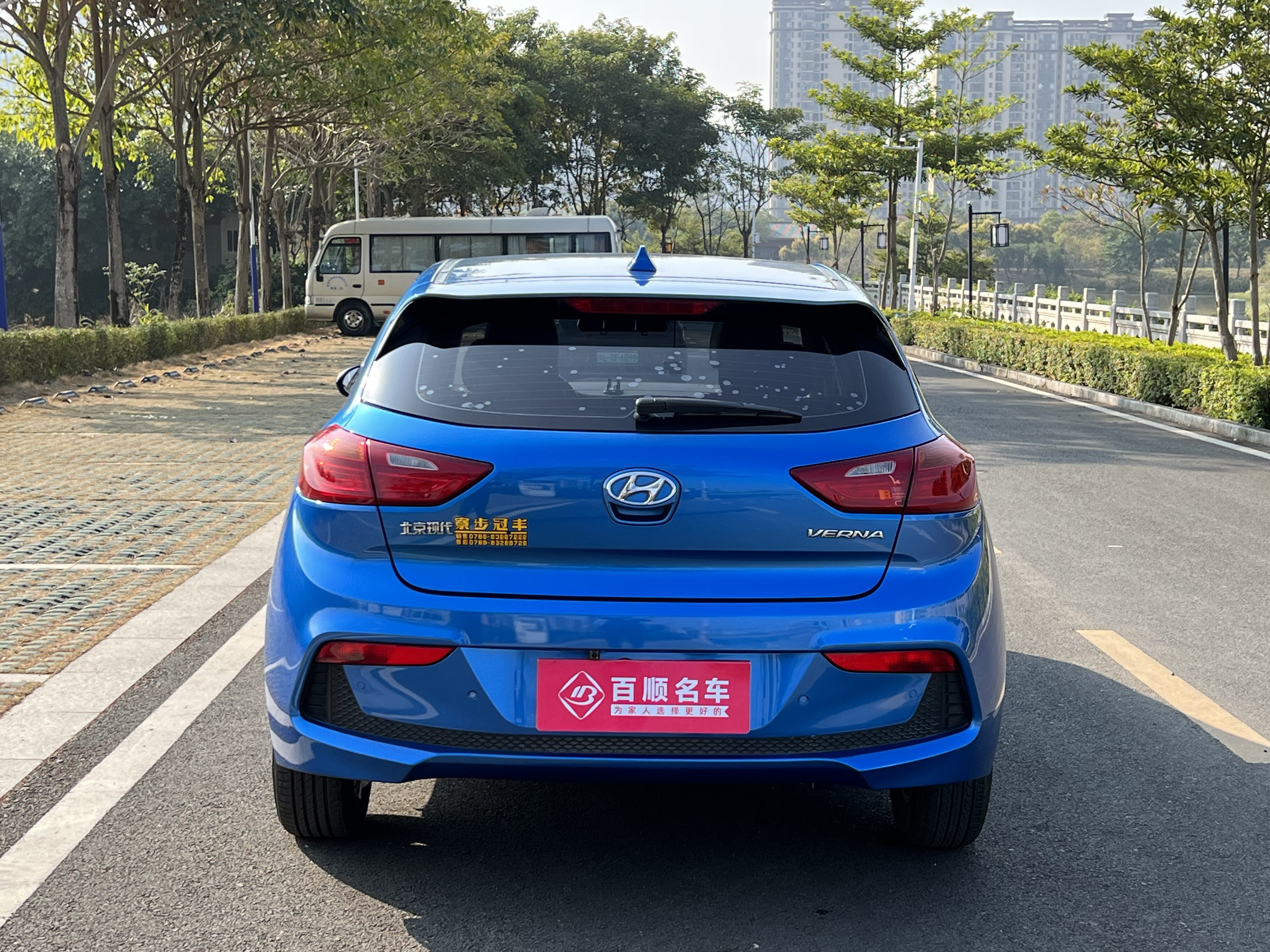 Hyundai Verna RV 2017 immagine di auto #15