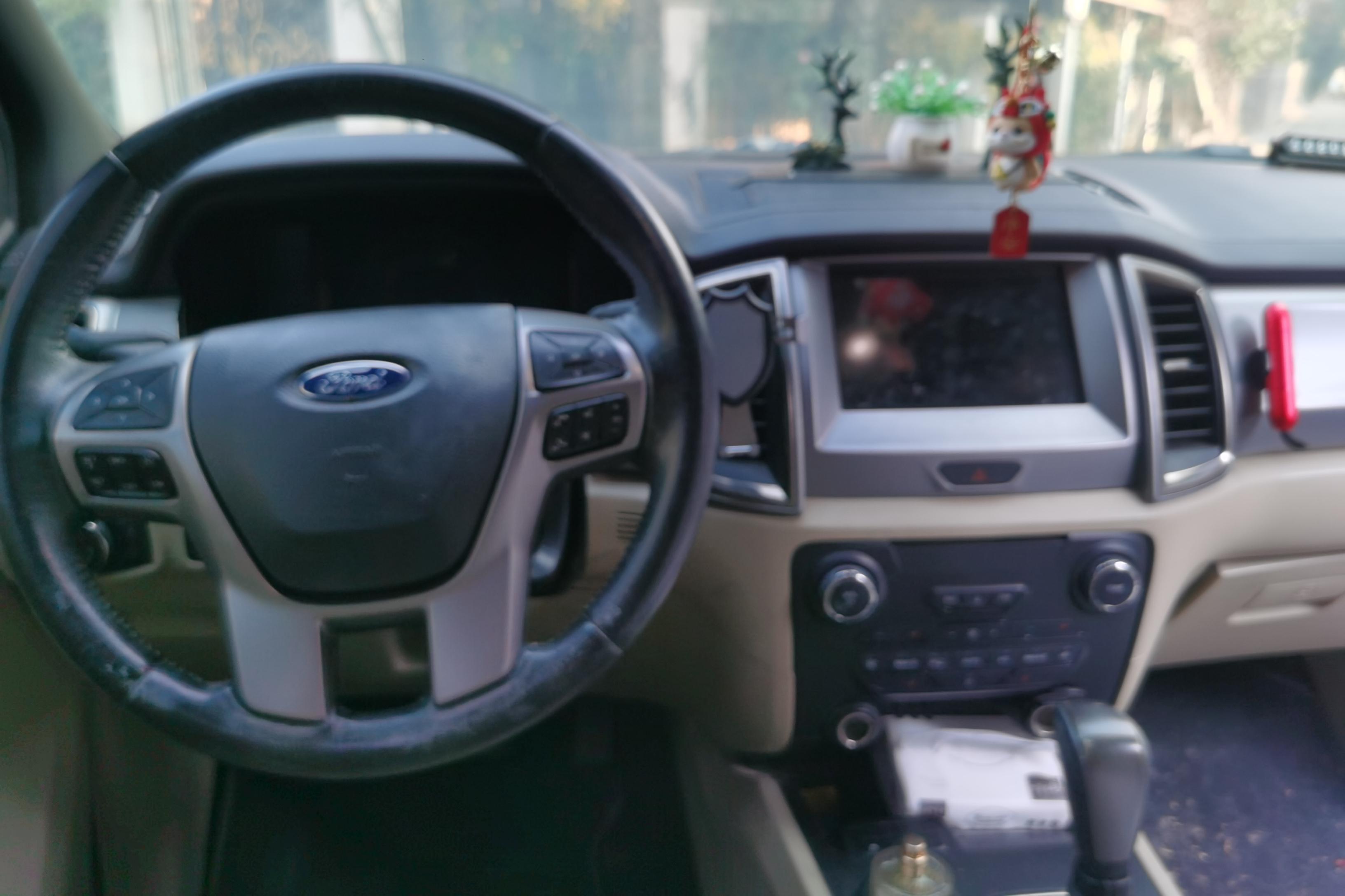 Ford Everest 2019 car image #15