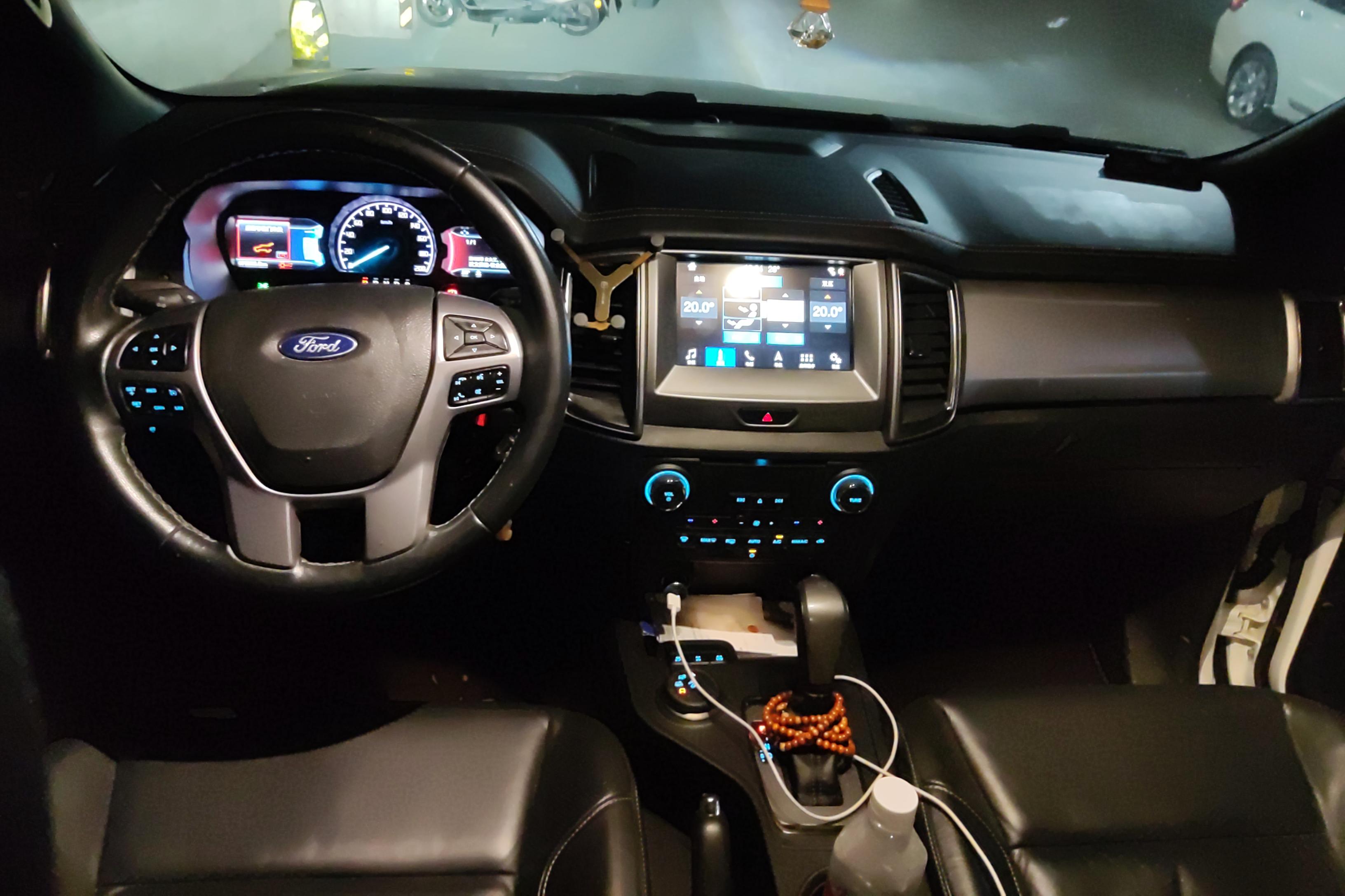 Ford Everest 2019 car image #15