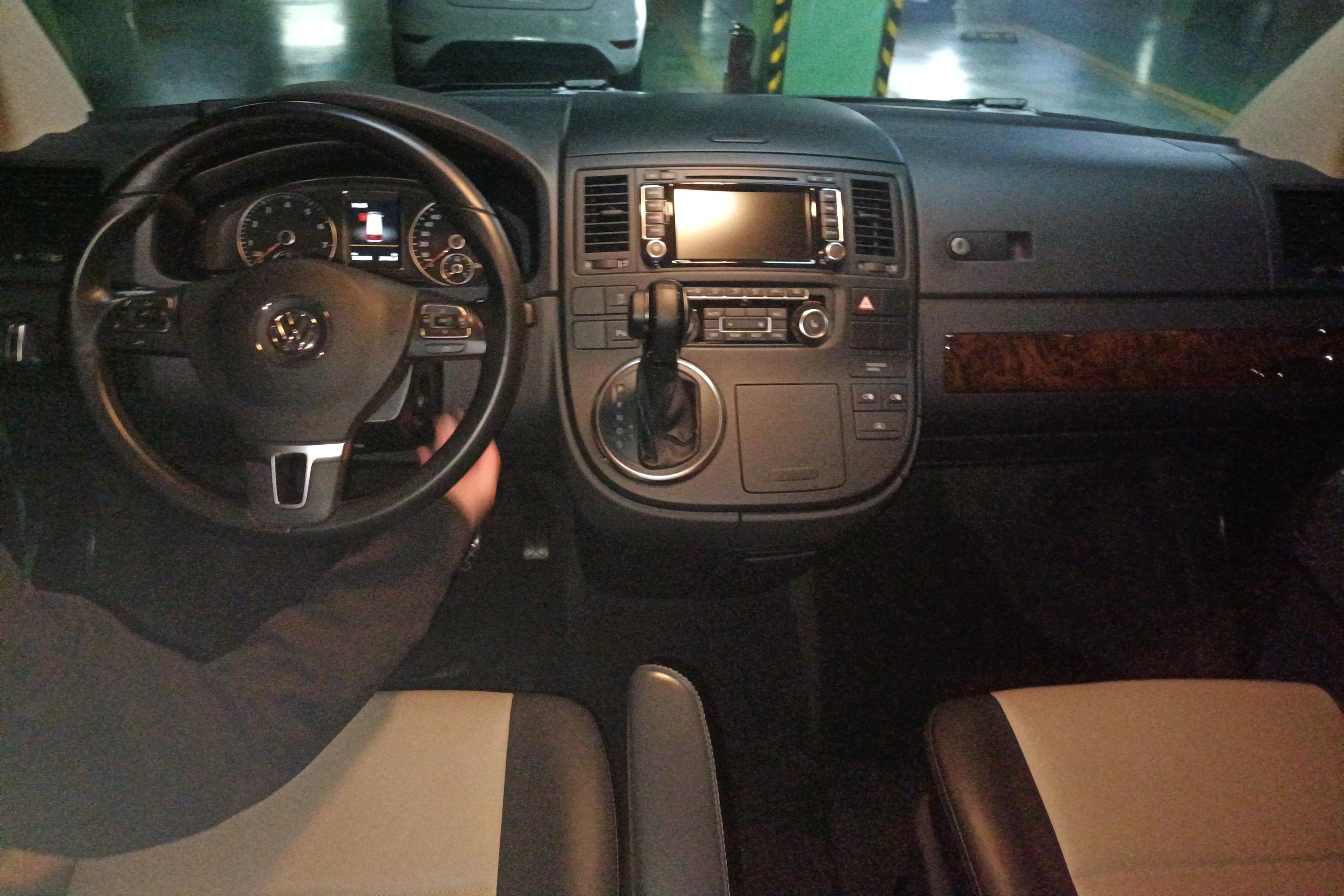 Volkswagen Multivan 2015 #15 Volkswagen Multivan 2015 imagem de carro #15