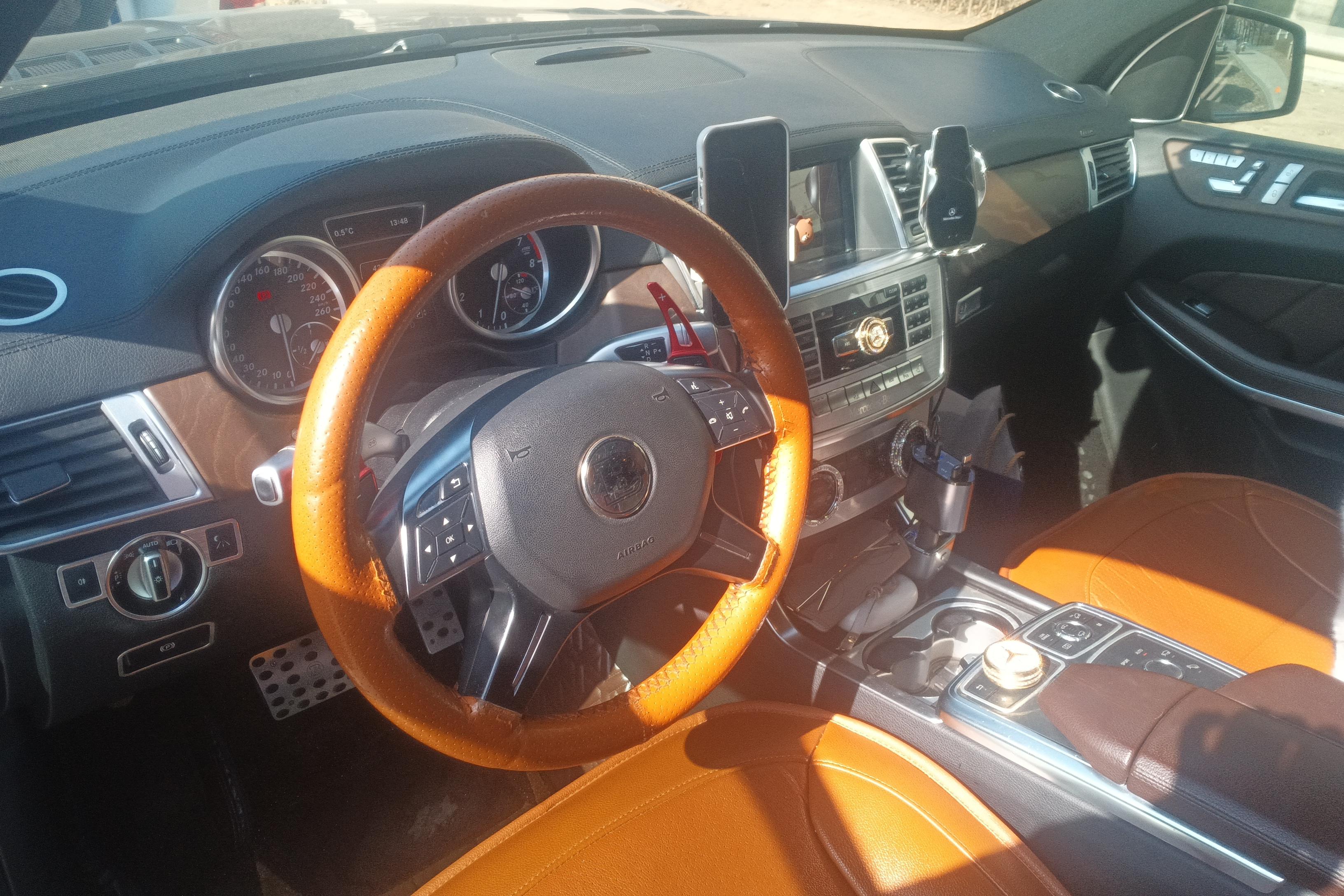 Mercedes-Benz GL Class 2017 #15 Mercedes-Benz GL Class 2017 car image #15