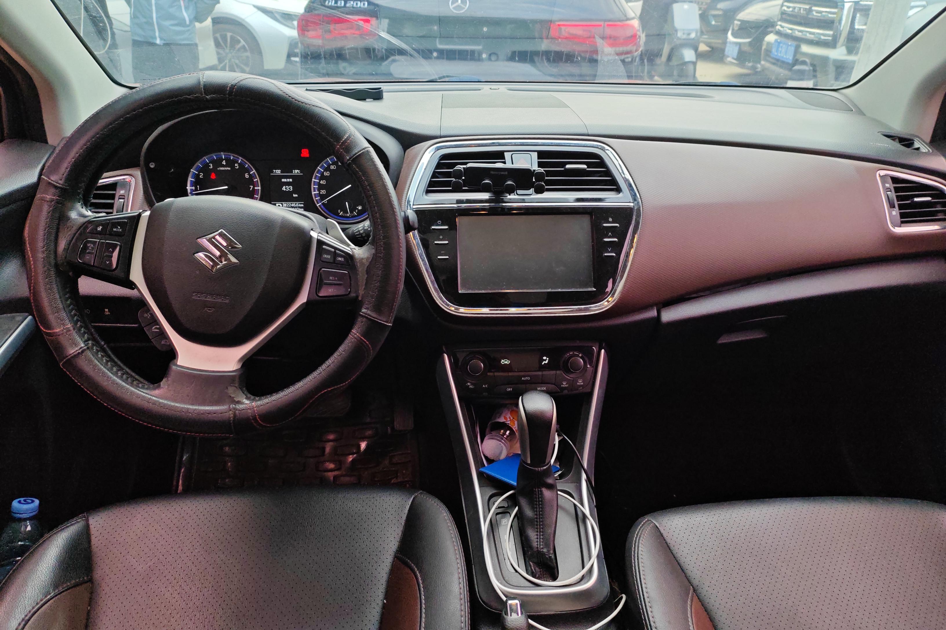 铃木 骁途 2017 汽车图片 #15