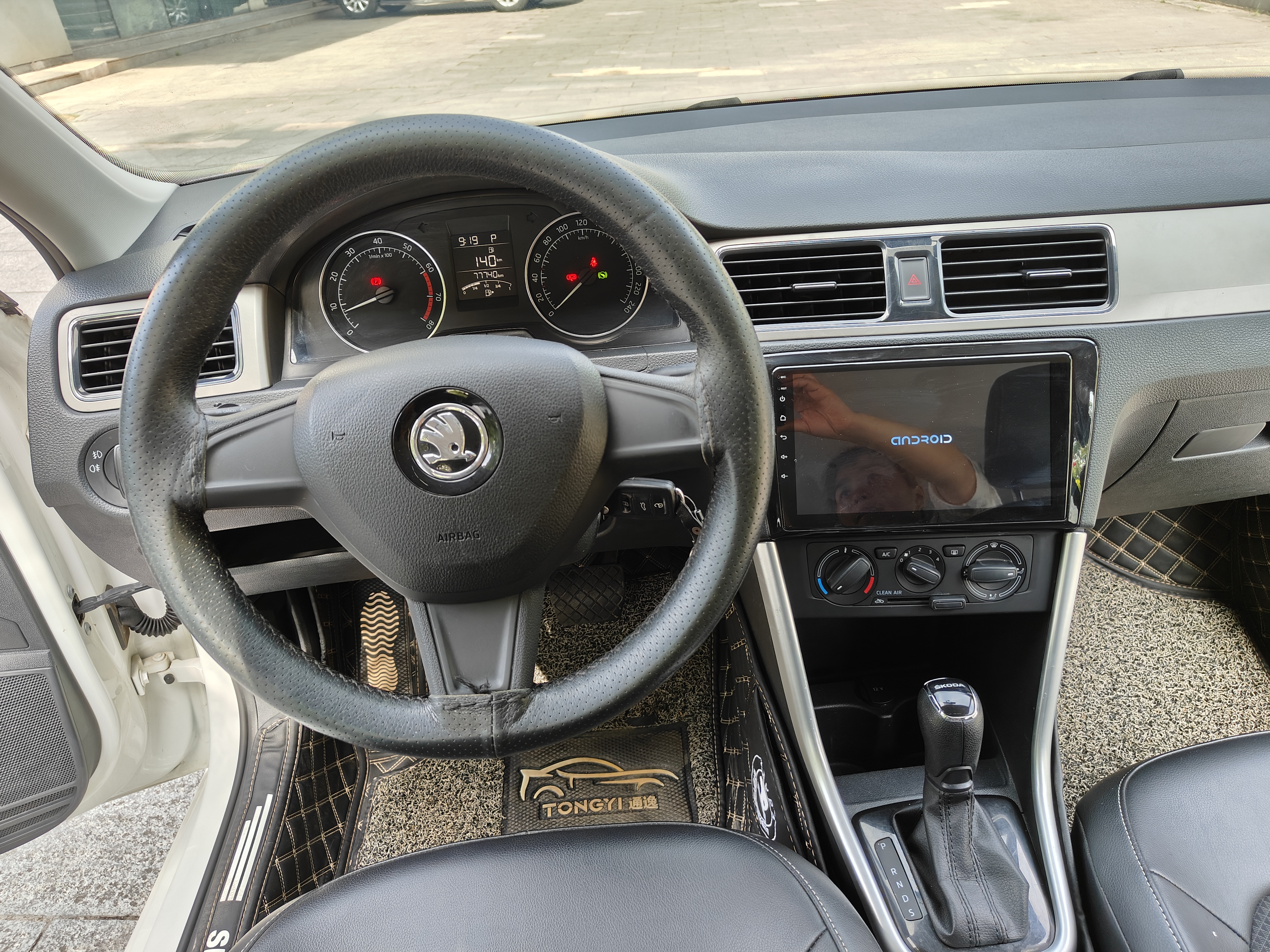 Skoda Rapid Spaceback 2016 immagine di auto #15