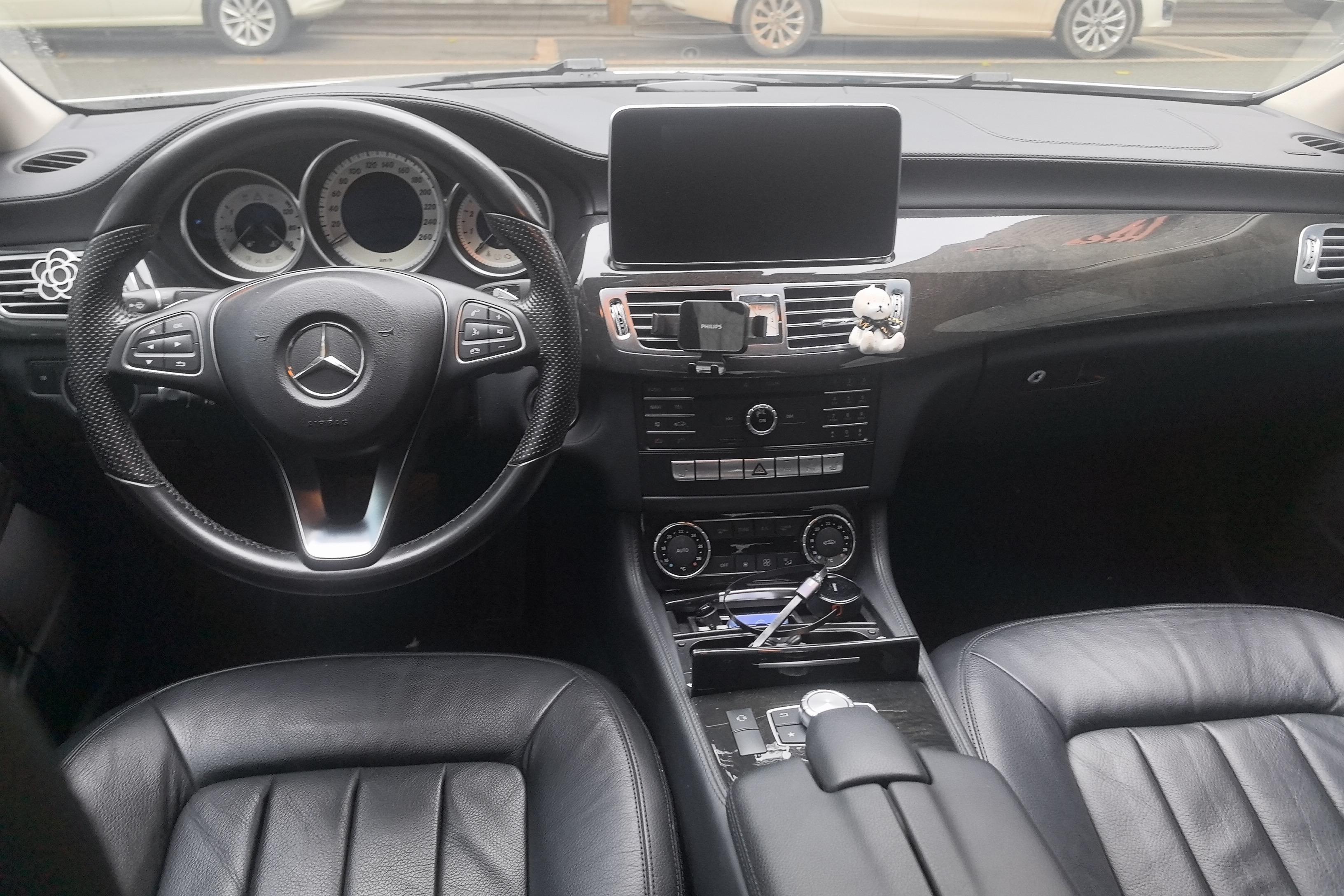 Mercedes-Benz CLS AMG 2016 car image #15