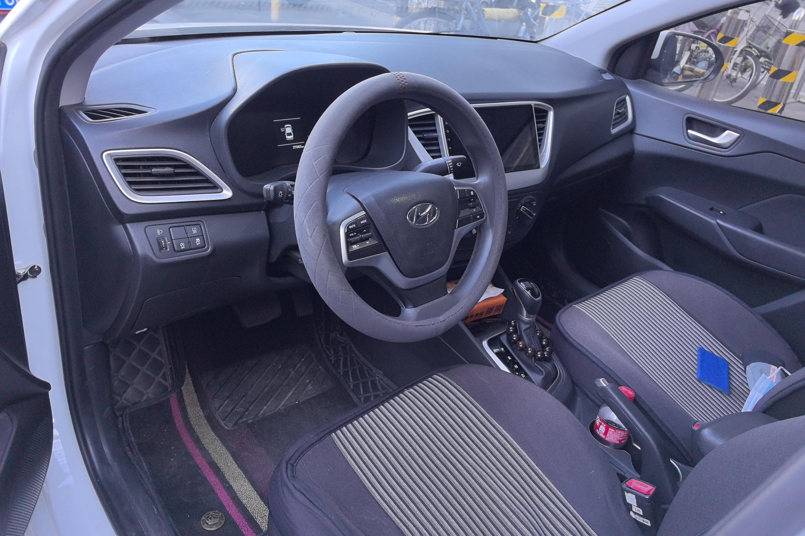 Hyundai Verna 2021 car image #15