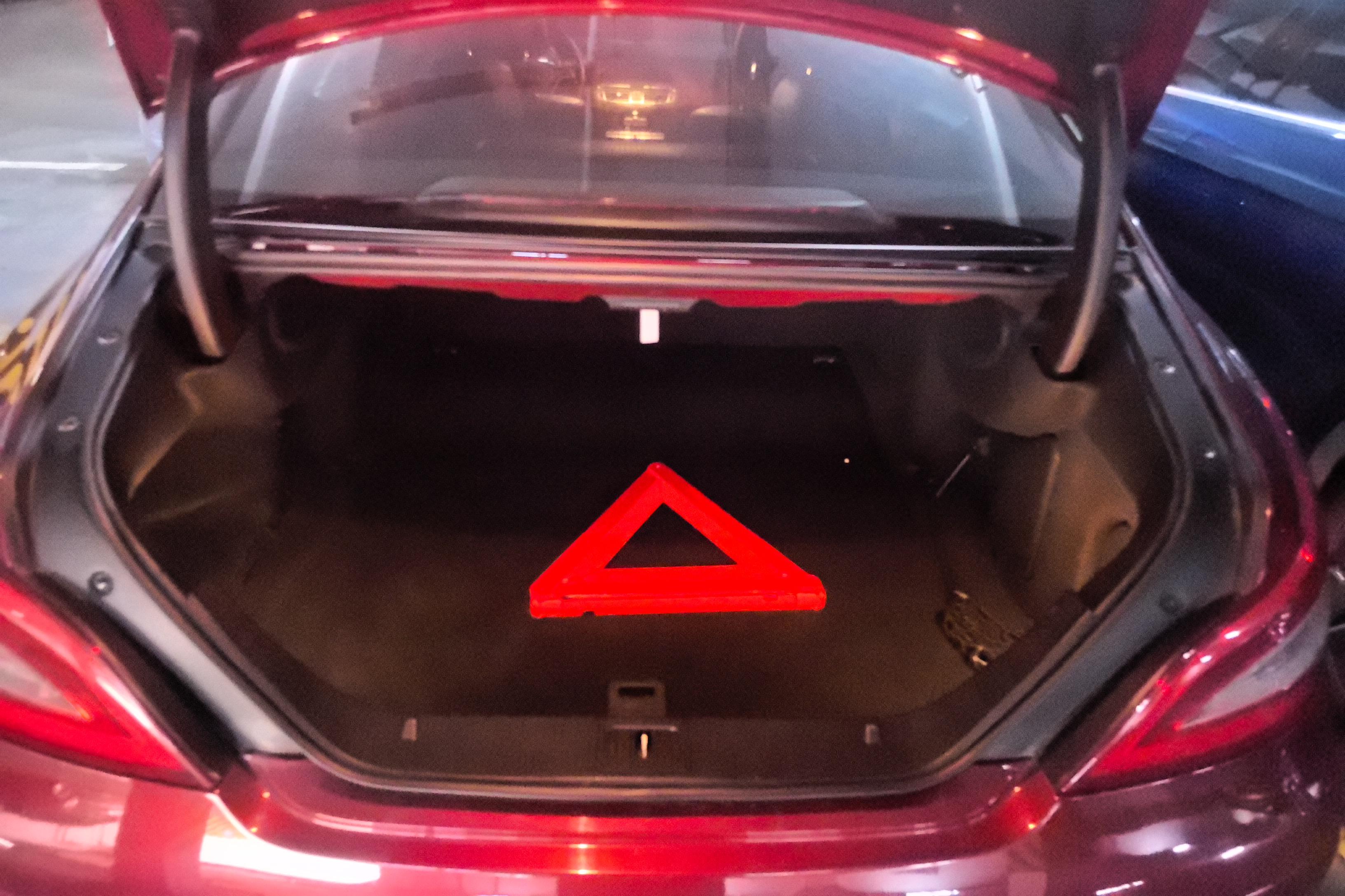 Mercedes-Benz CLS Class 2012 car image #15