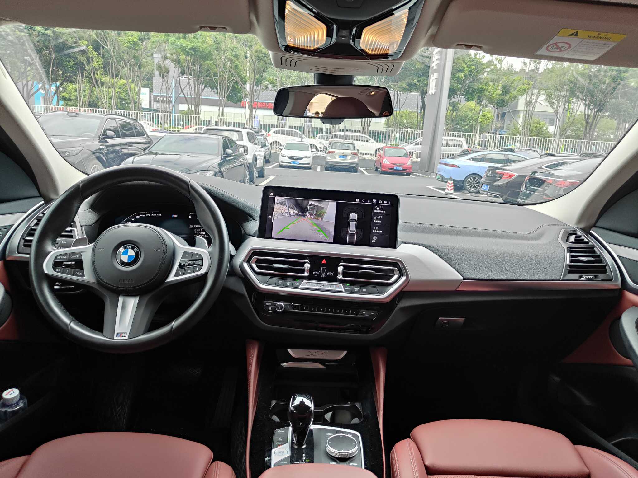 BMW X4 M40i 2022 immagine di auto #15