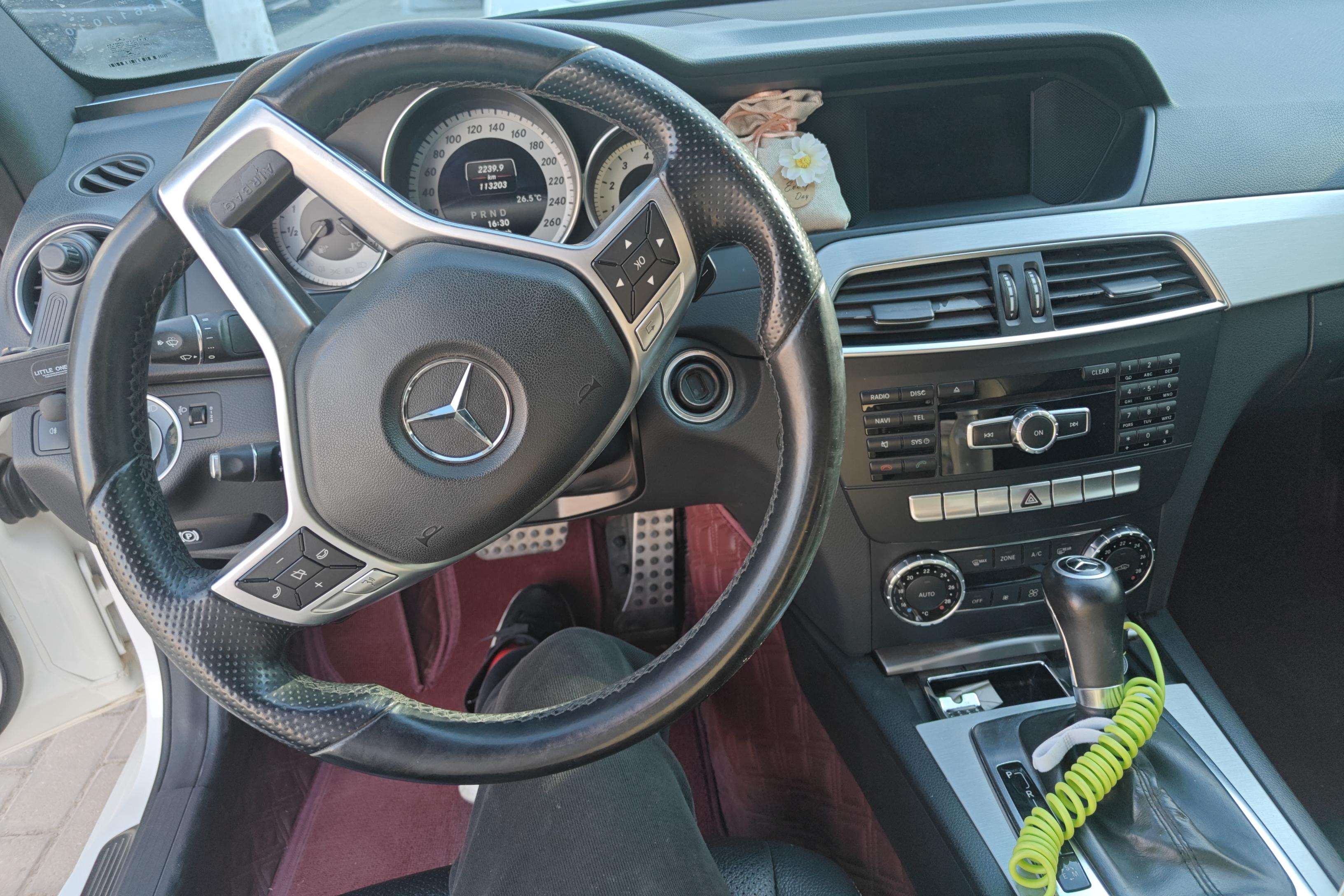 Mercedes-Benz C Class (Imported) 2014 #15 Mercedes-Benz C Class (Imported) 2014 car image #15