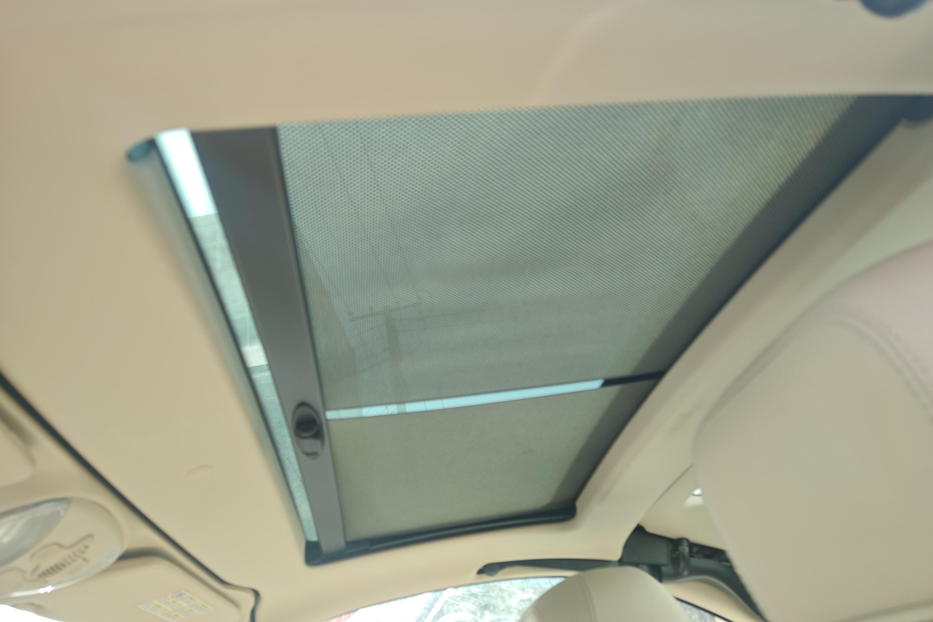 Mercedes-Benz SL Class 2010 #15 Mercedes-Benz SL Class 2010 car image #15