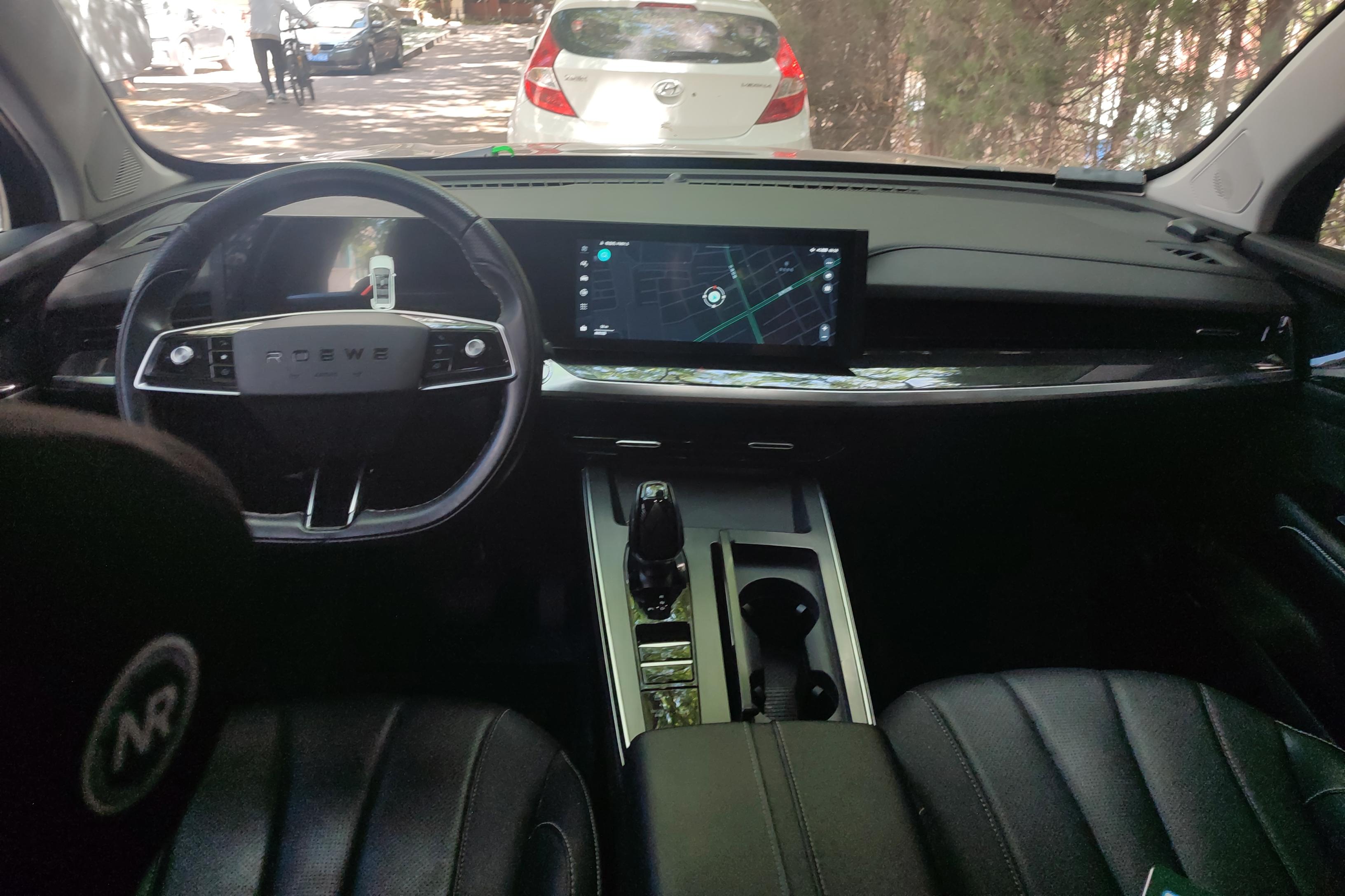 Roewe RX5 MAX 2021 изображение автомобиля #15