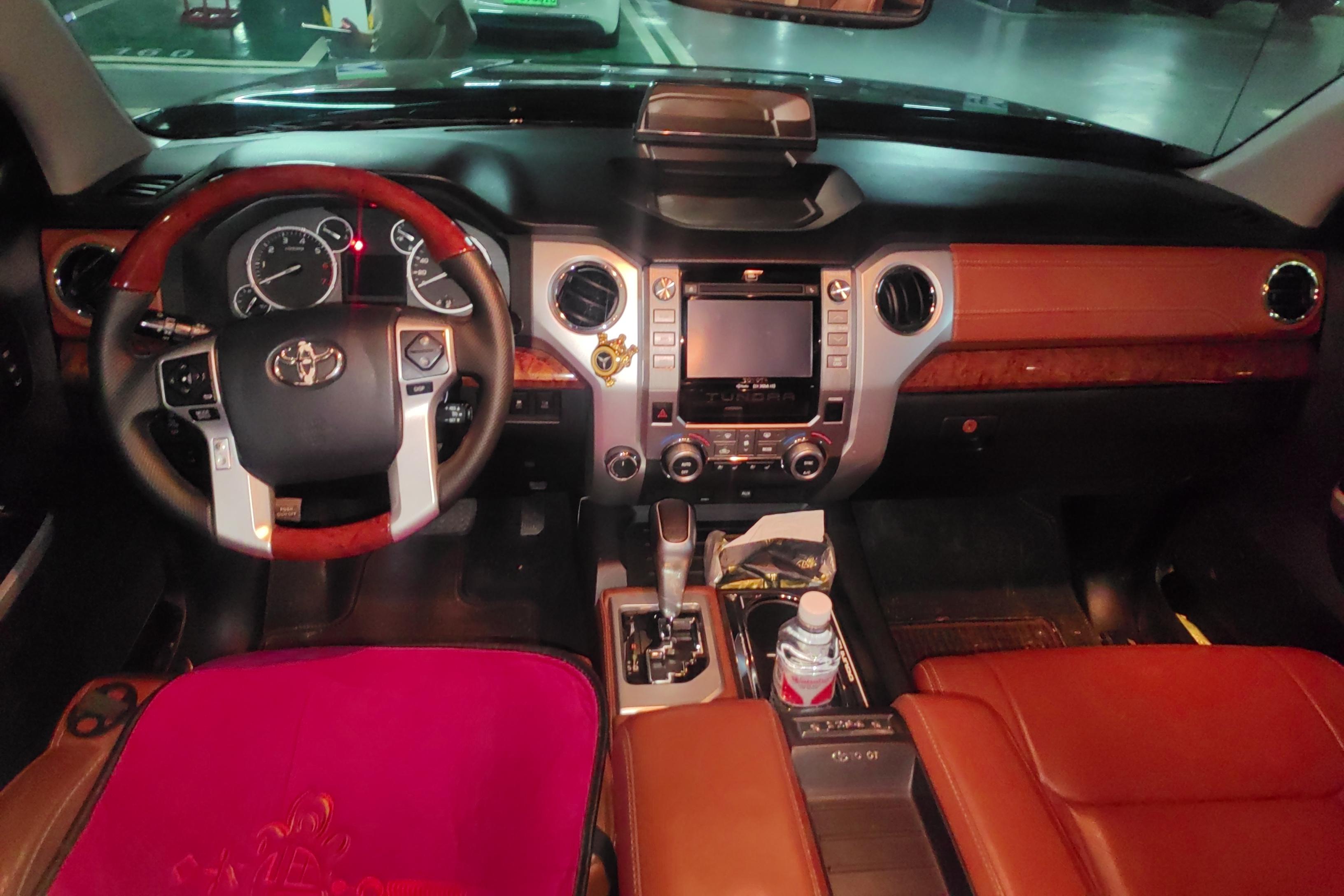 Toyota Tundra 2015 image de voiture #15