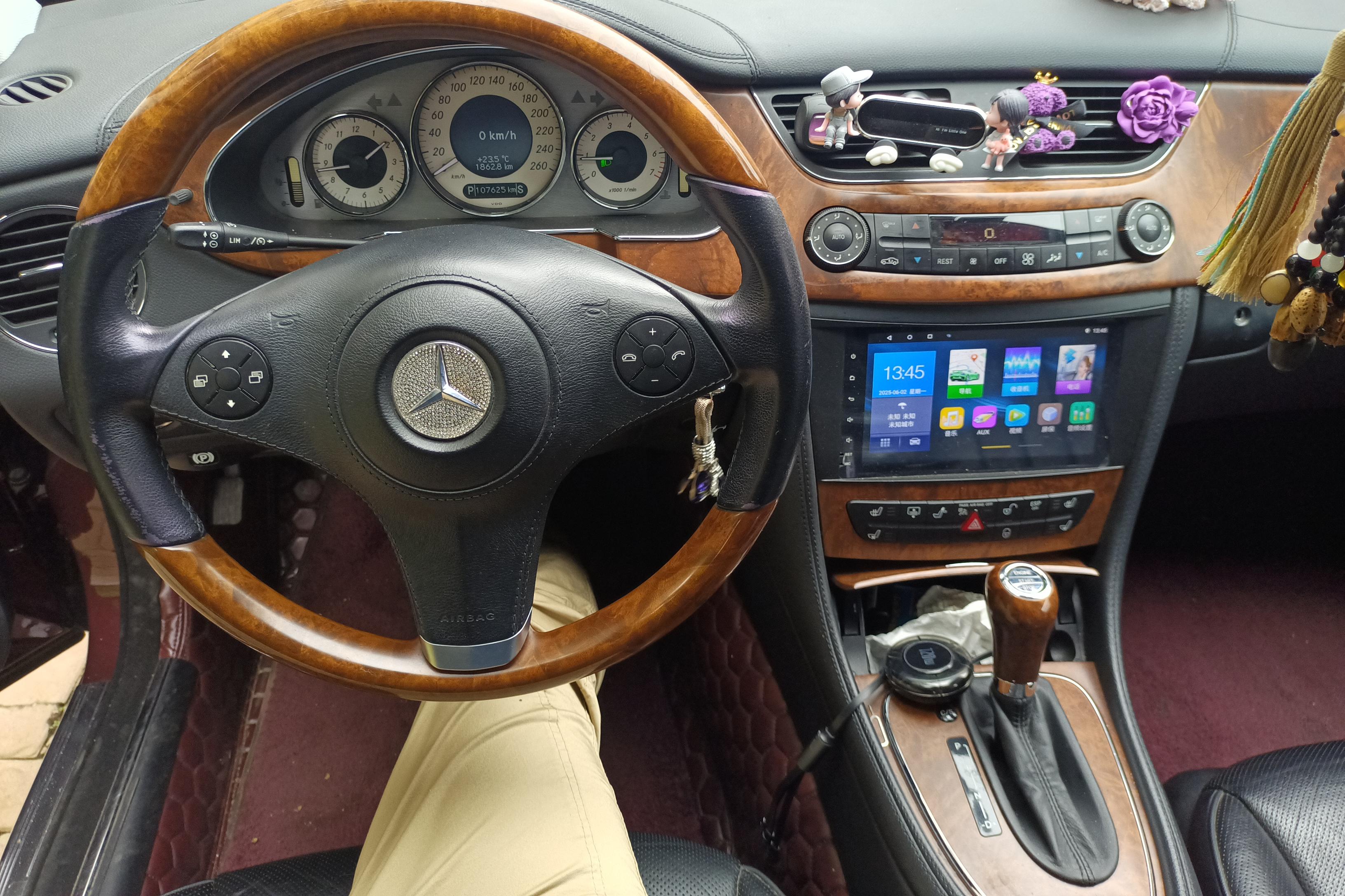 Mercedes-Benz CLS AMG 2009 car image #15