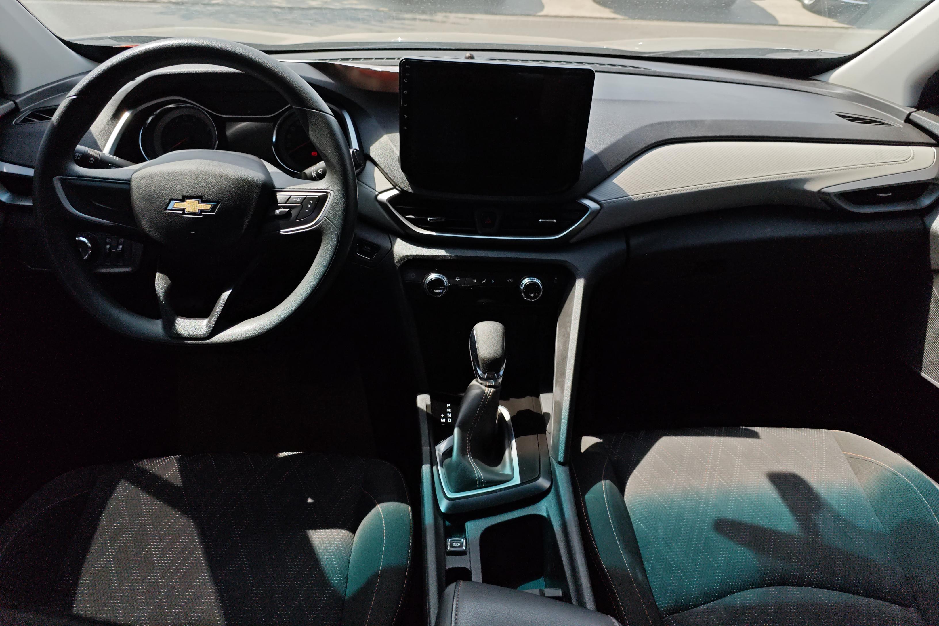 Chevrolet Orlando 2023 car image #15