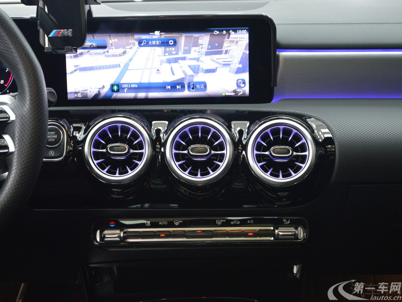 Mercedes-Benz A AMG 2024 #15 Mercedes-Benz A AMG 2024 صورة سيارة #15