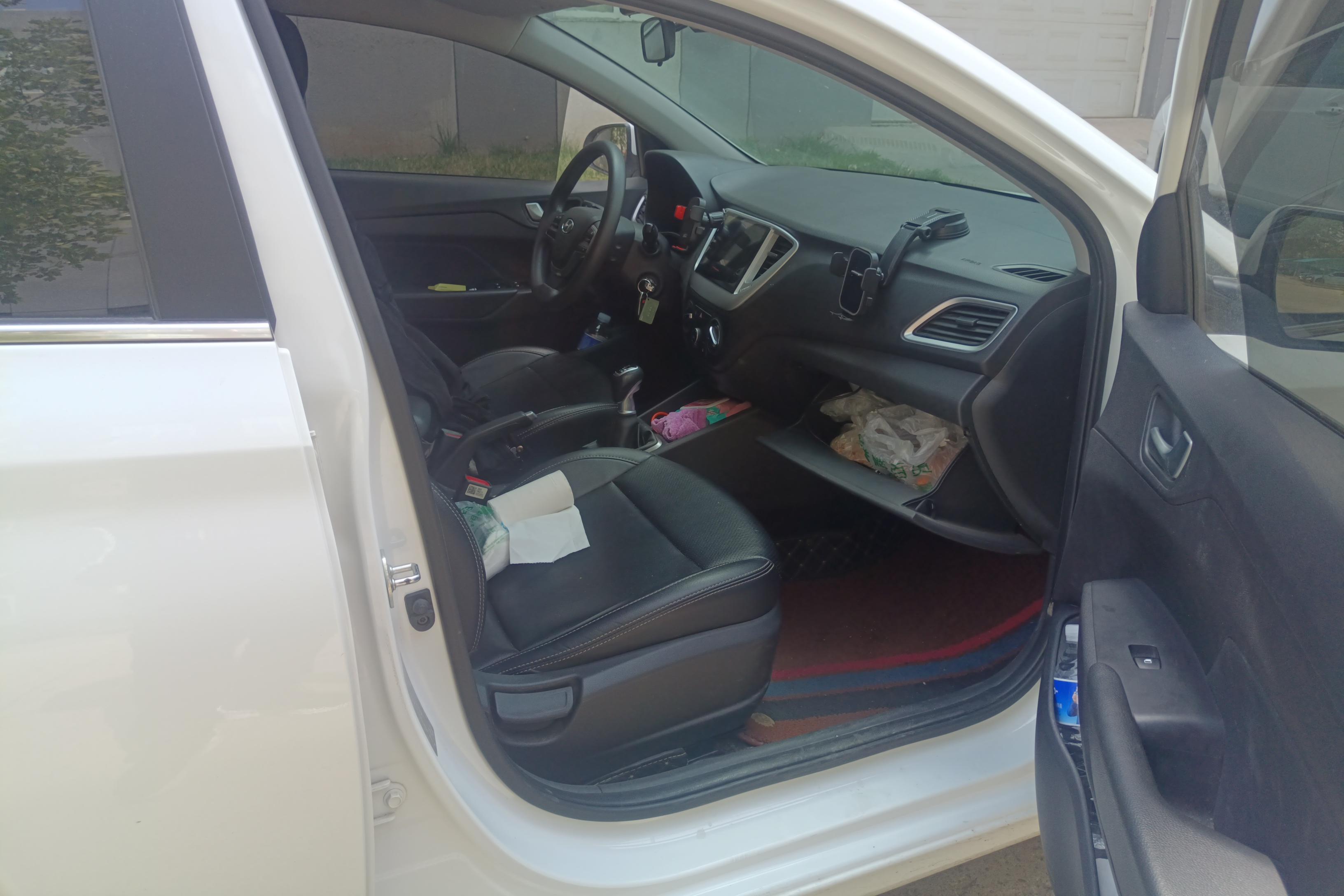 Hyundai Verna 2021 car image #15