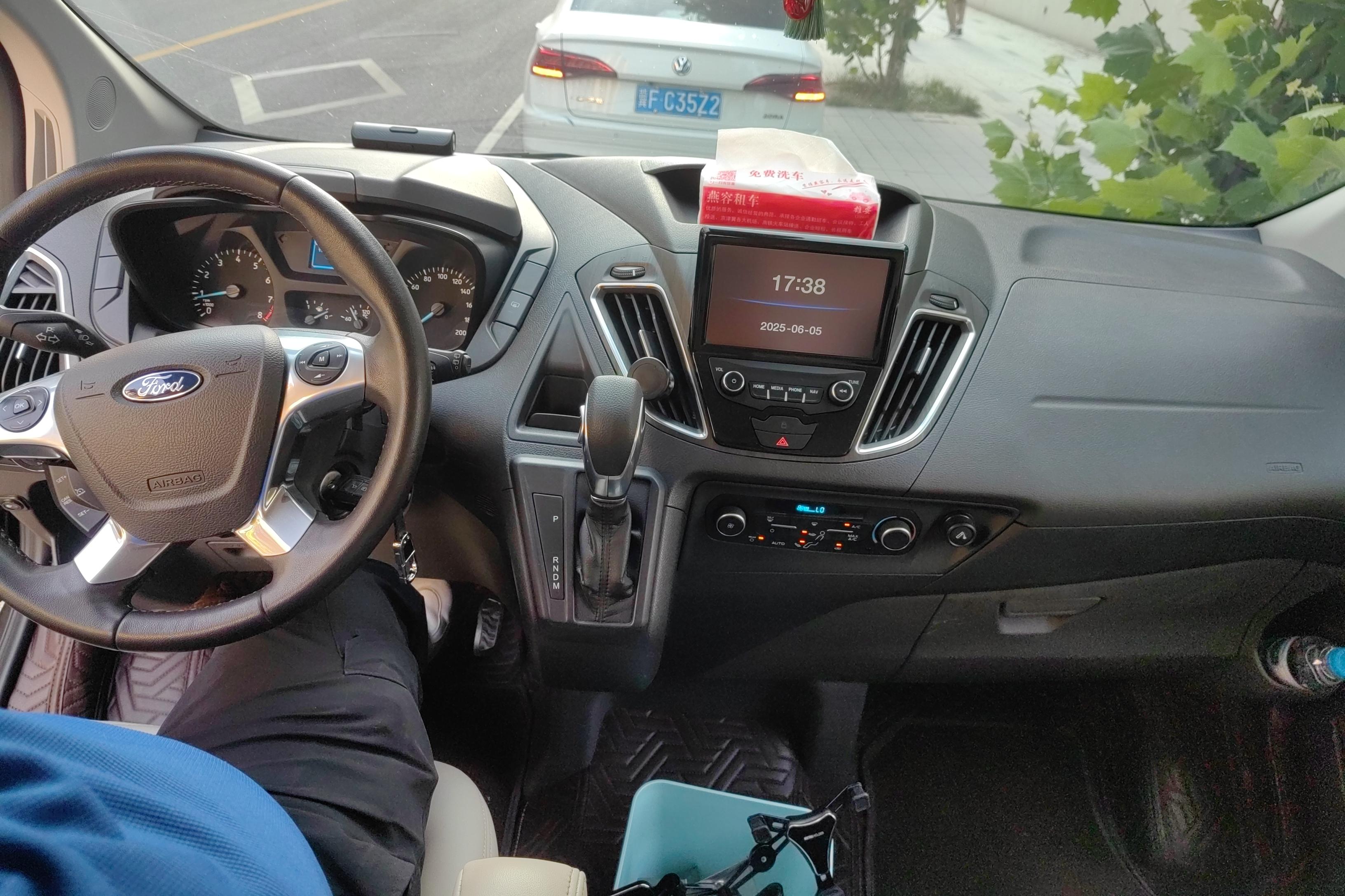 Ford Tourneo 2021 car image #15