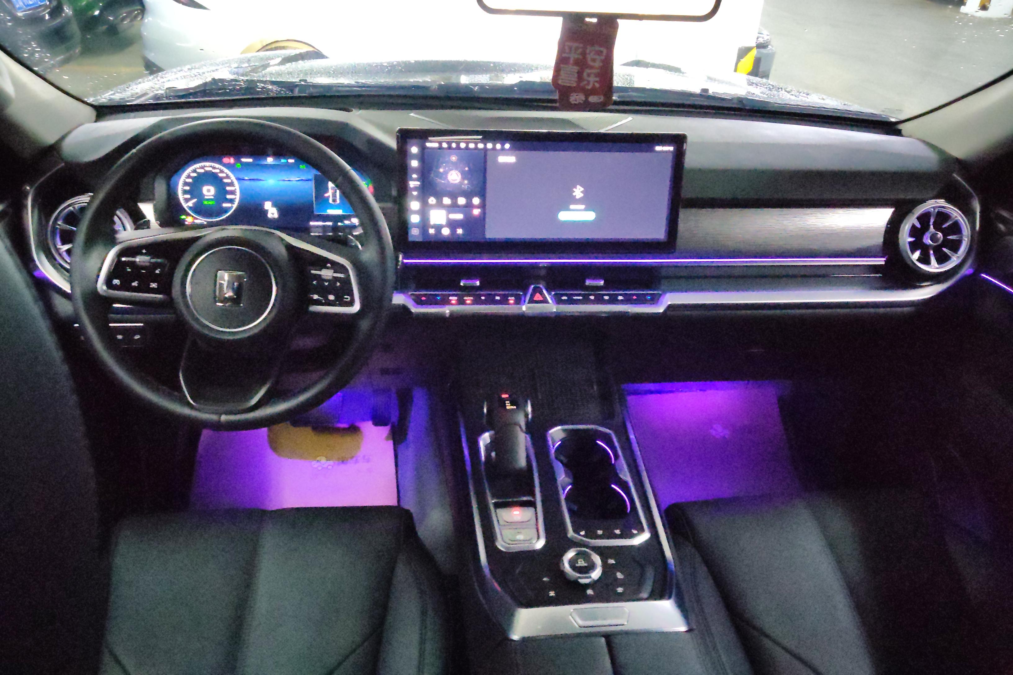 Tank 400 2024 car image #15