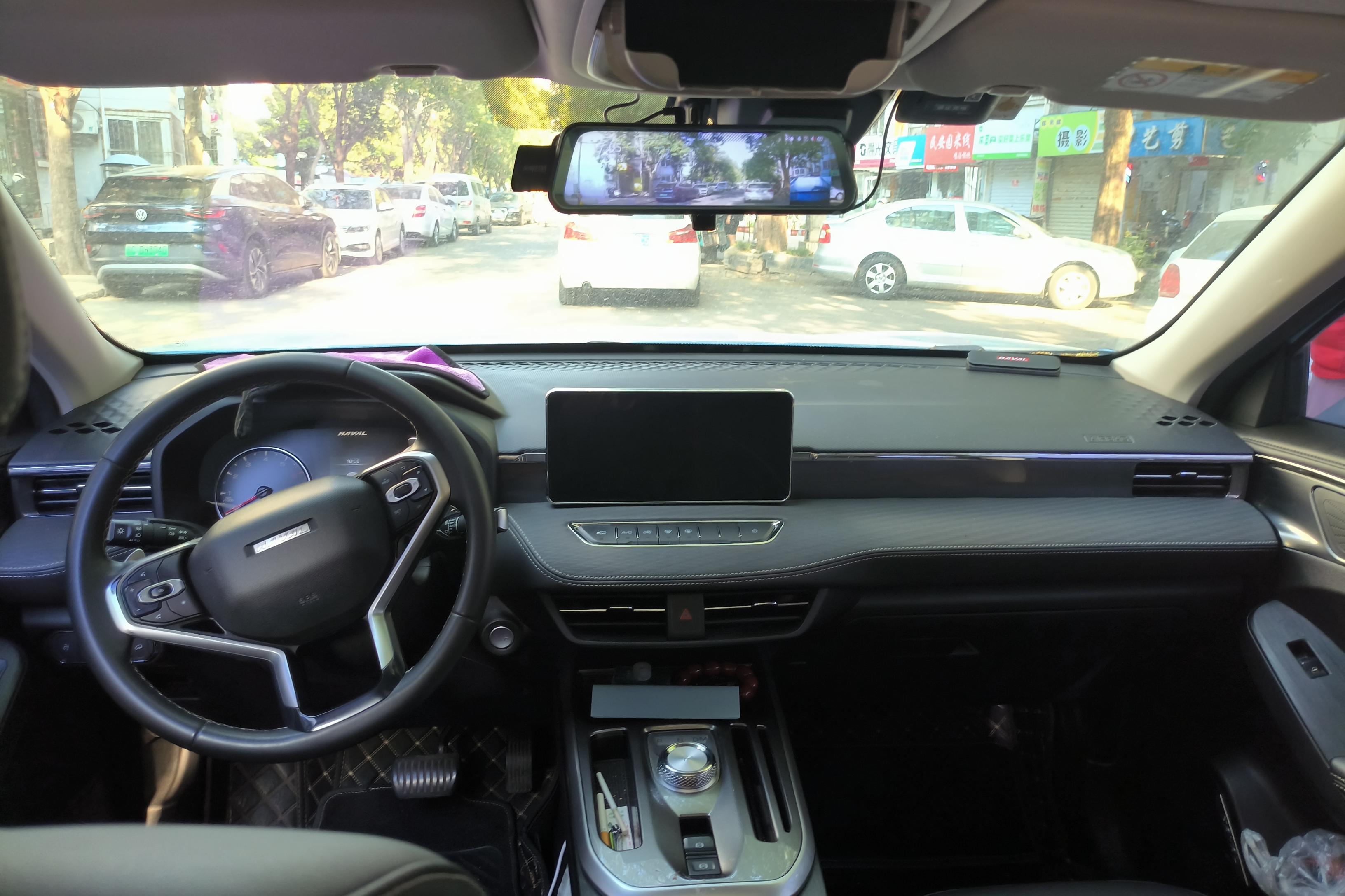 Haval Jolion 2021 #15 Haval Jolion 2021 car image #15