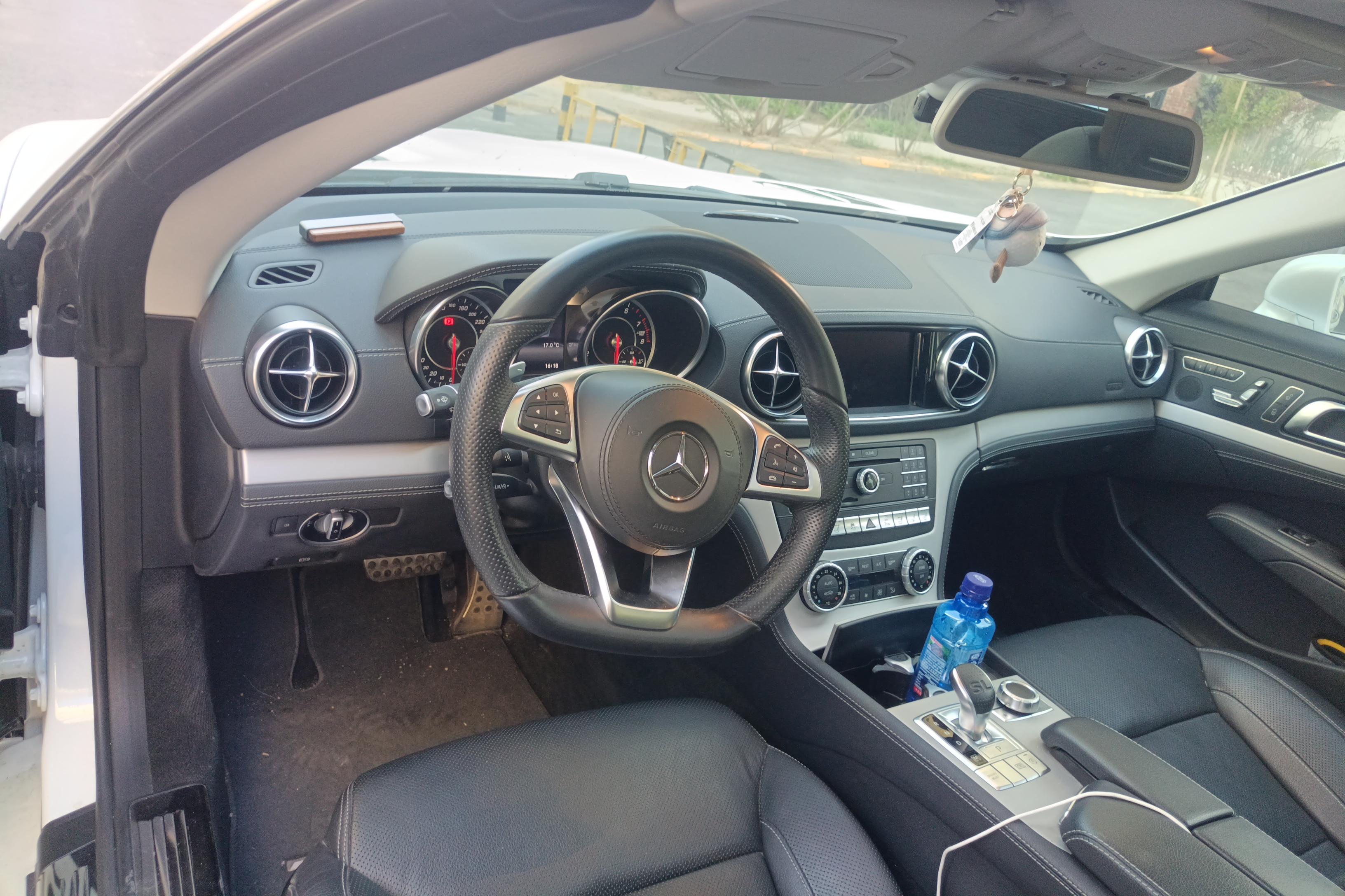 Mercedes-Benz SL Class 2019 car image #15