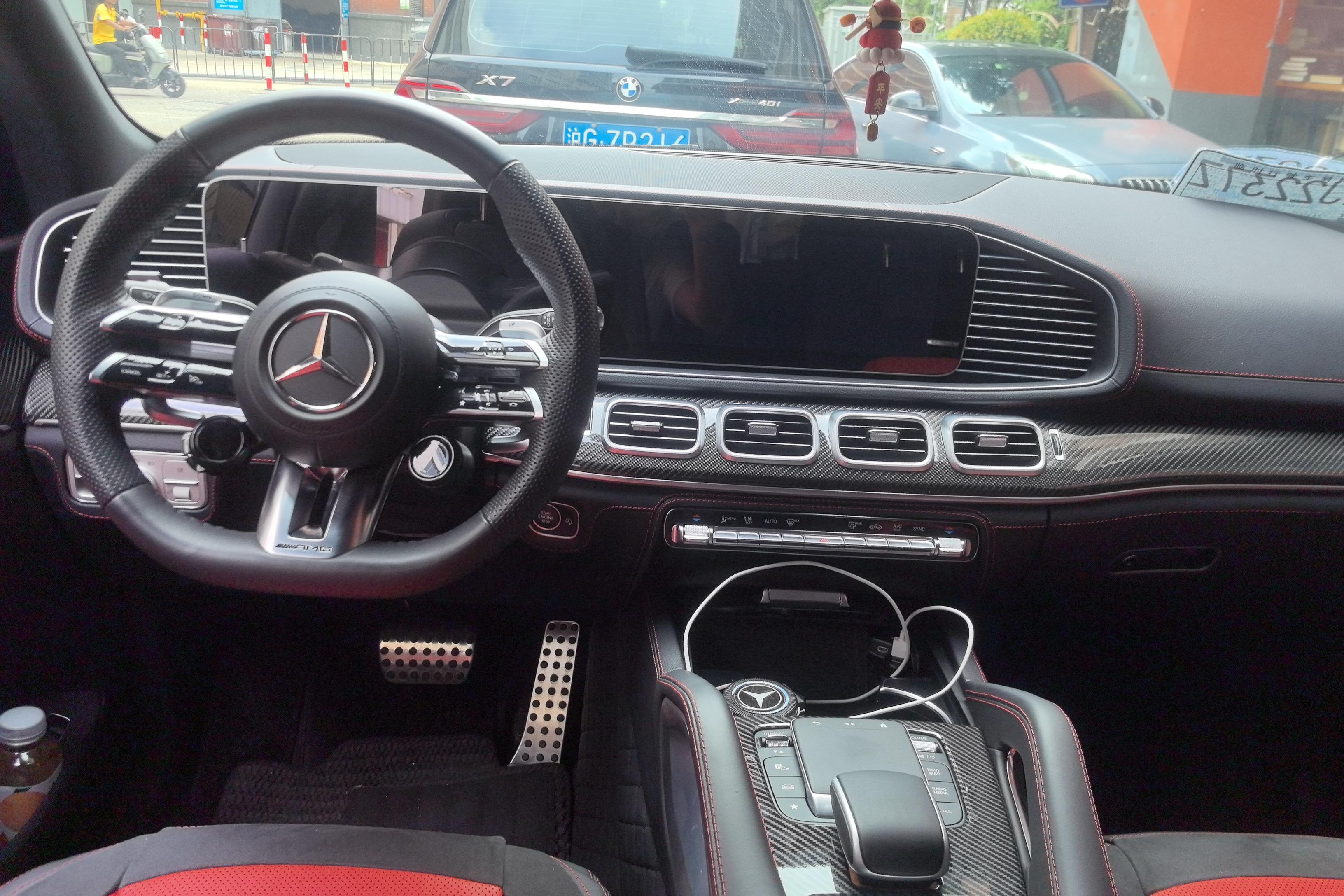 Mercedes-Benz GLE AMG 2024 car image #15