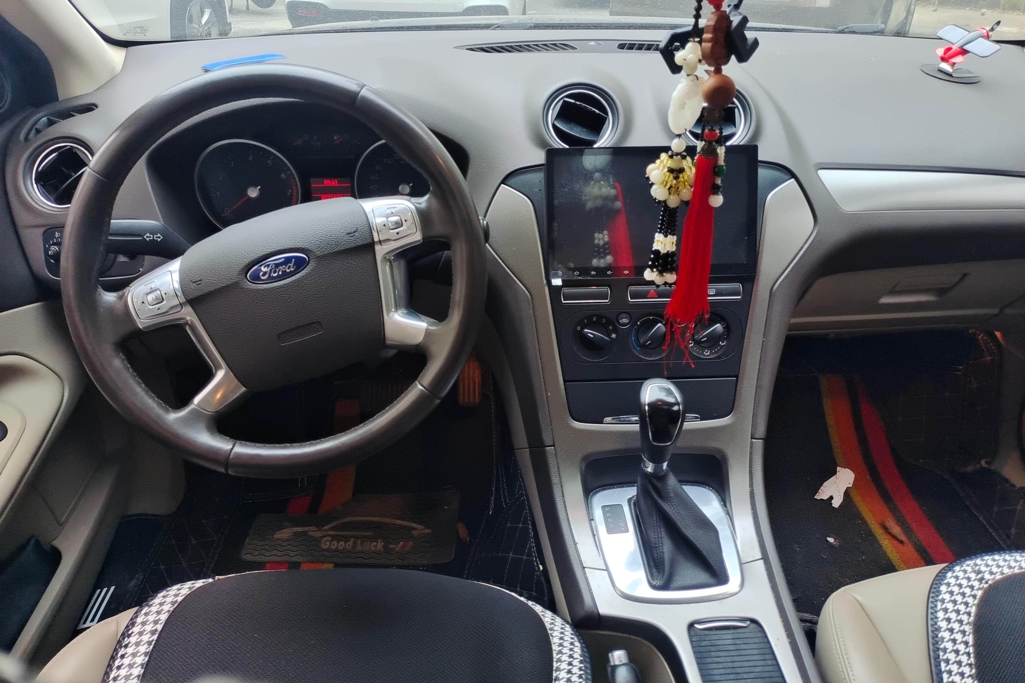 Ford Zhisheng 2016 #15 Ford Zhisheng 2016 car image #15