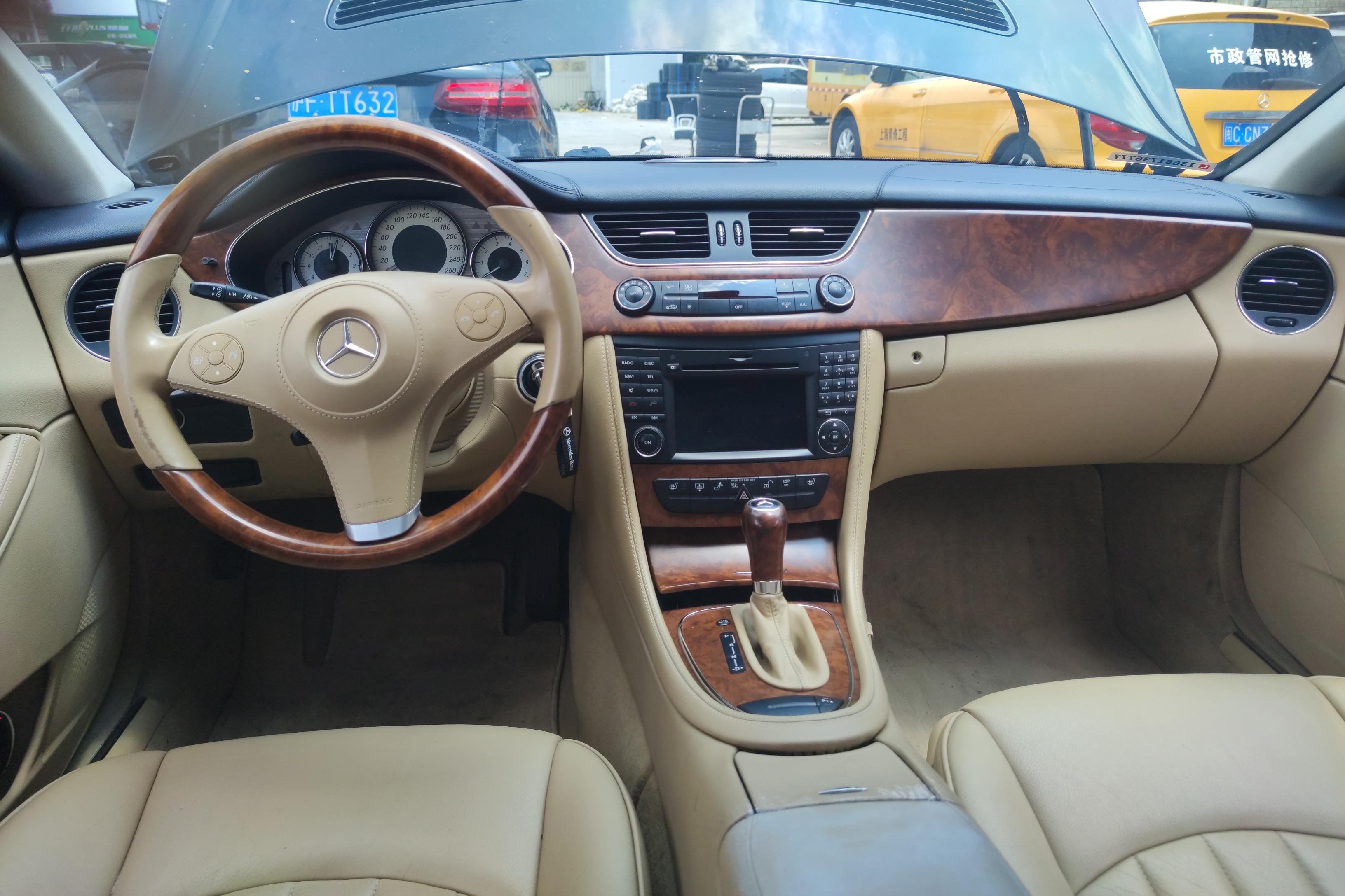 Mercedes-Benz CLS AMG 2010 #15 Mercedes-Benz CLS AMG 2010 car image #15