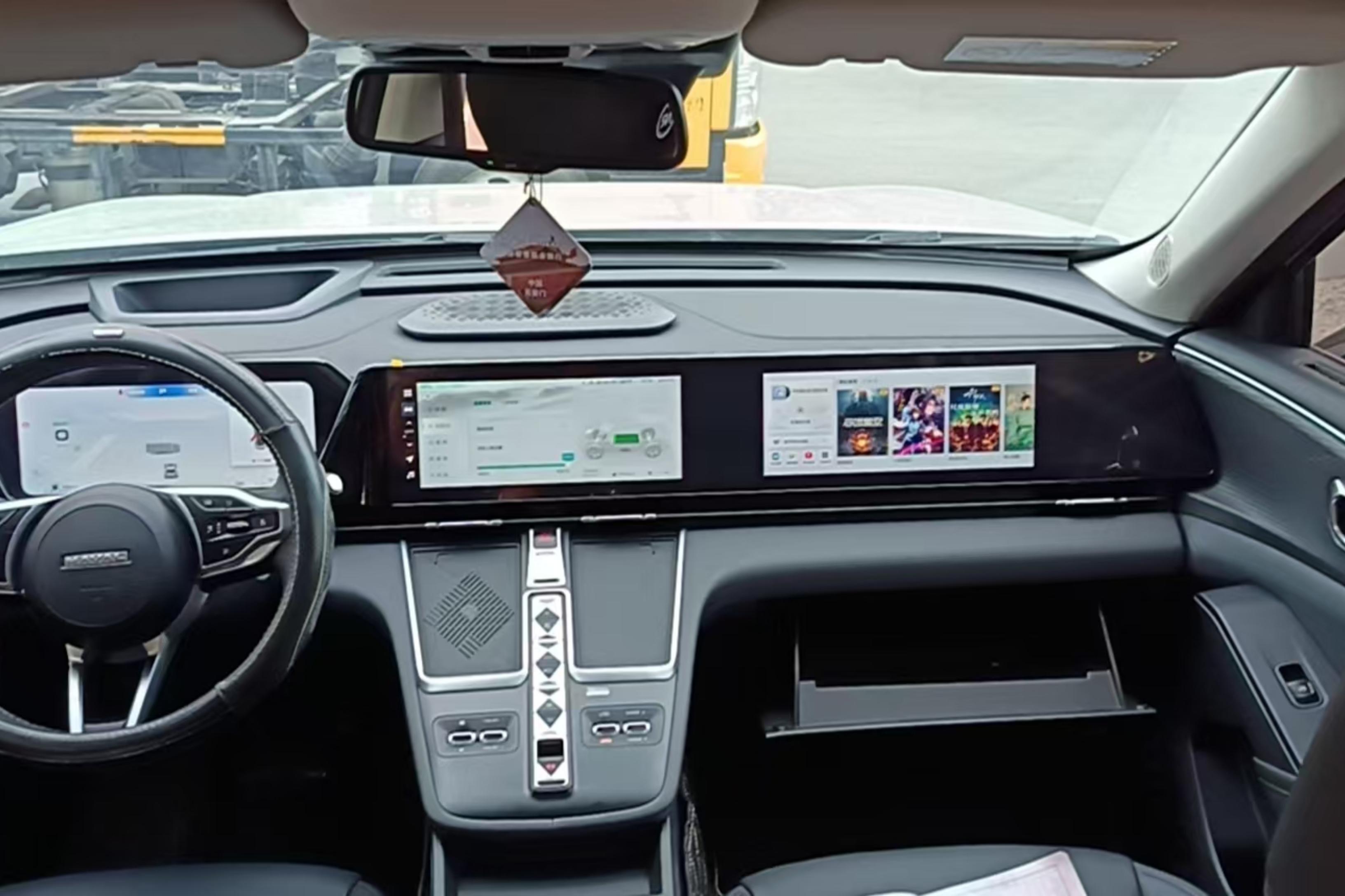 Haval Fierce Dragon MAX 2023 immagine di auto #15