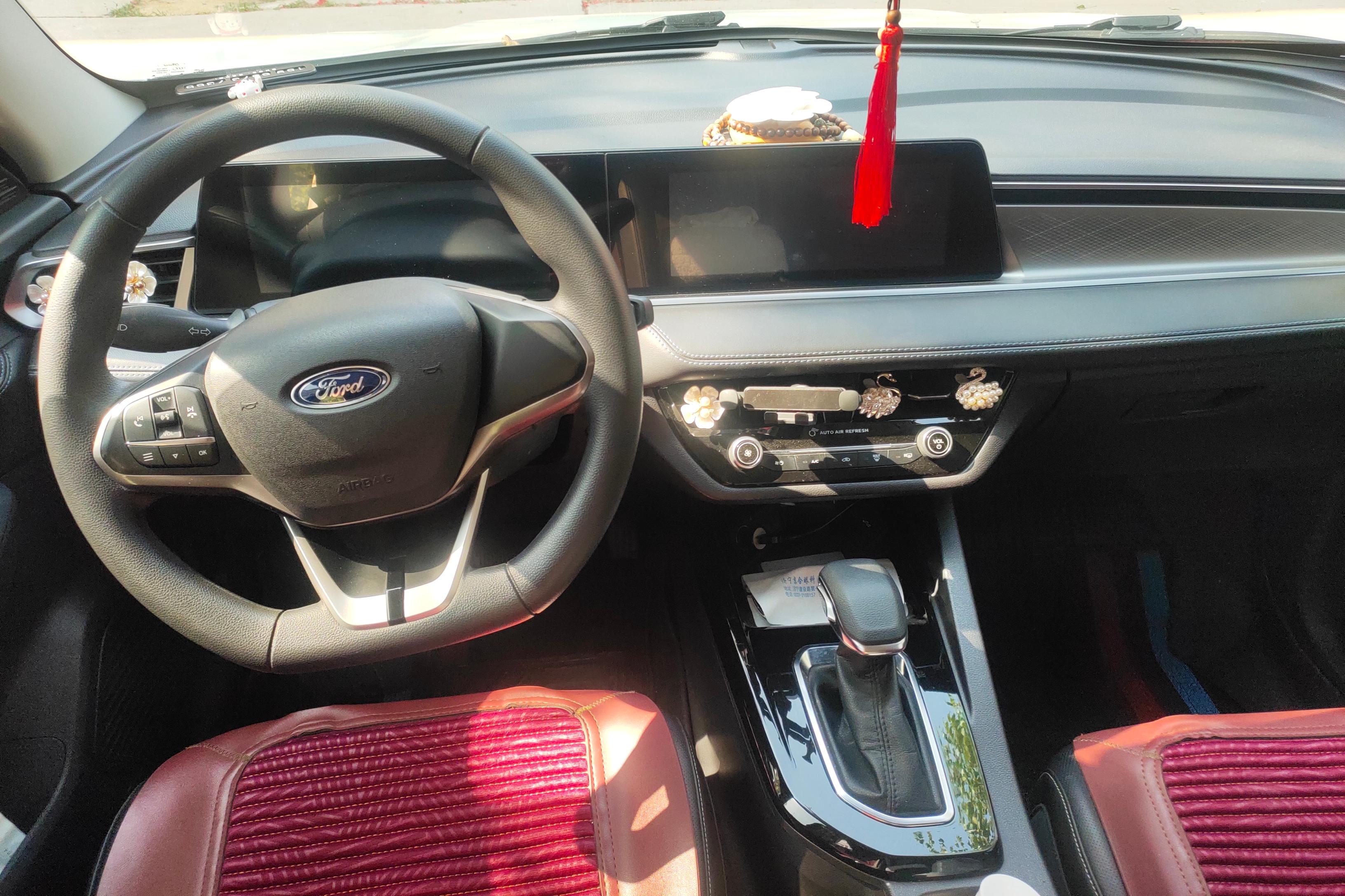 Ford Escort 2021 car image #15