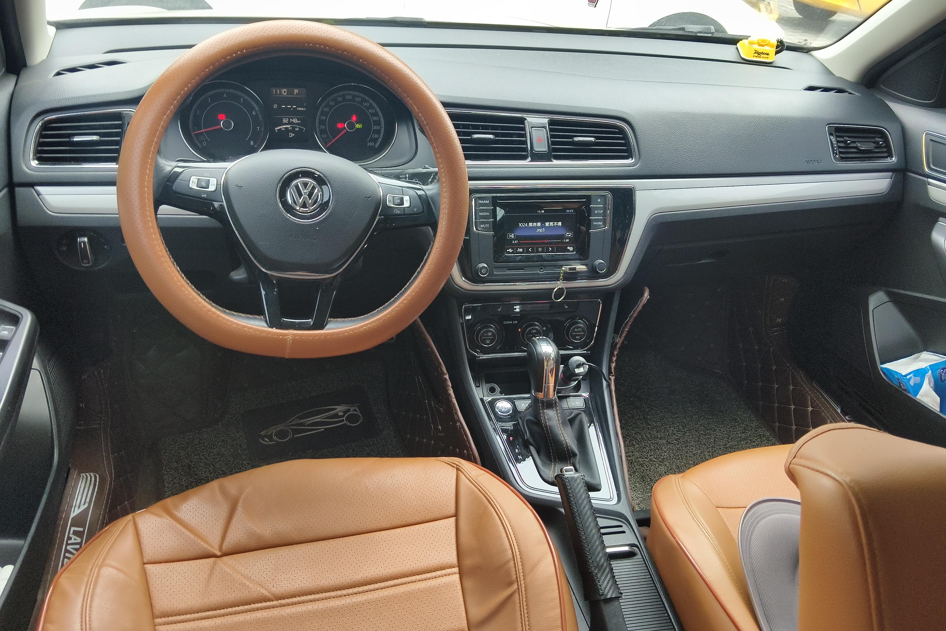 Volkswagen Cross Lavida 2017 immagine di auto #15