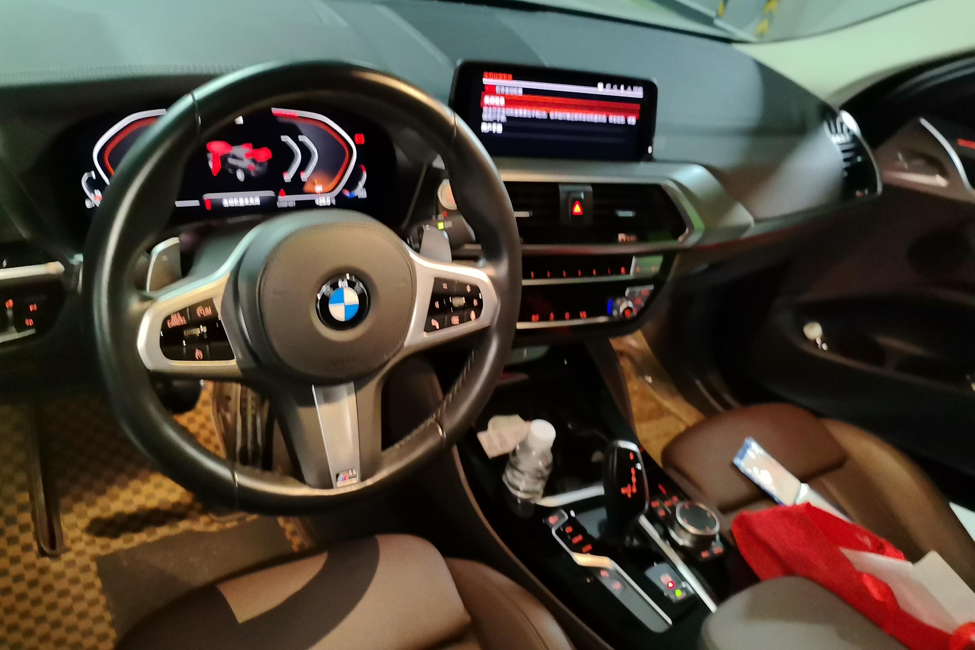 BMW X4 M40i 2024 #15 BMW X4 M40i 2024 car image #15