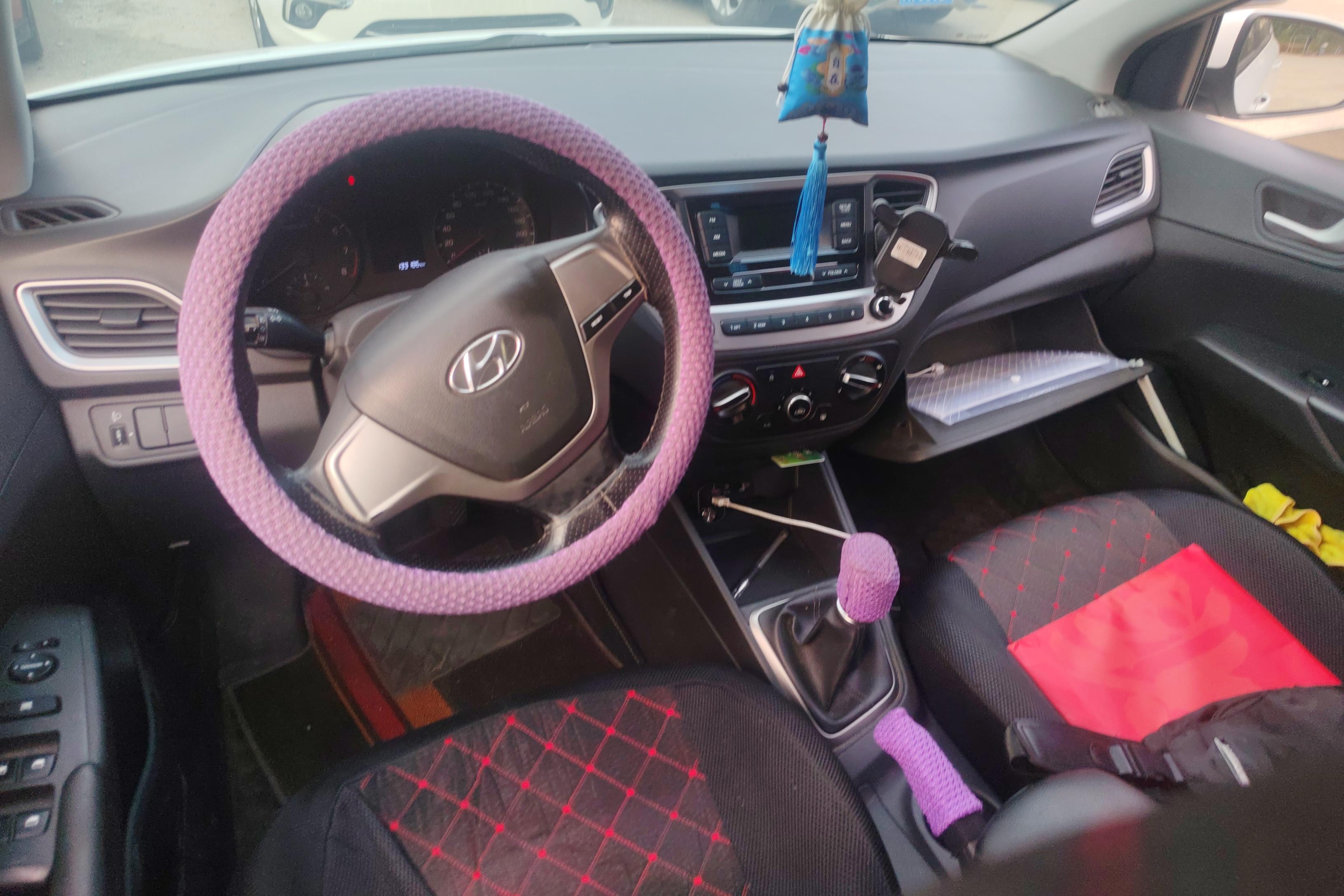 Hyundai Verna 2016 car image #15