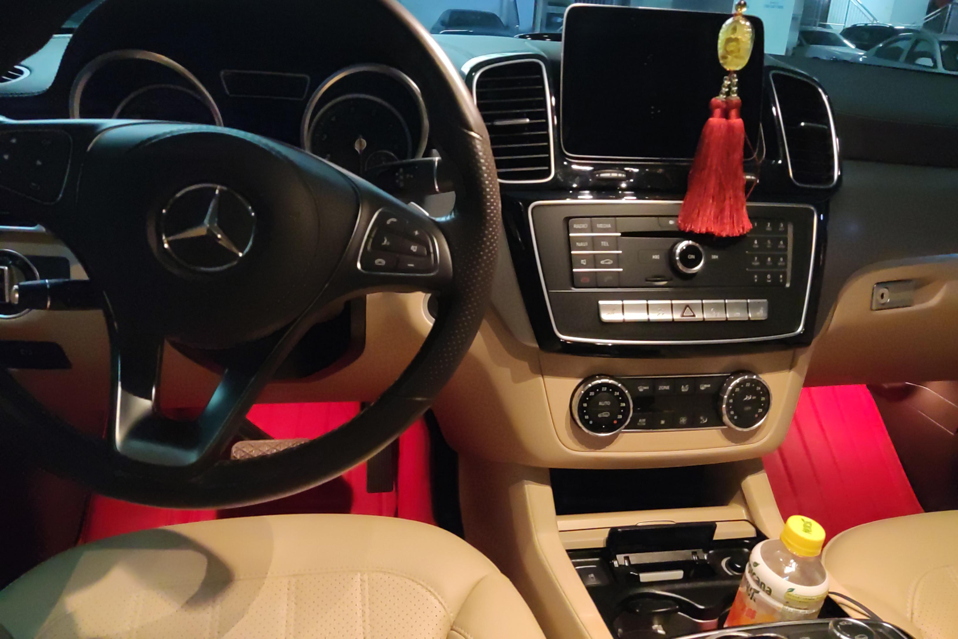 Mercedes-Benz GLS AMG 2016 #15 Mercedes-Benz GLS AMG 2016 car image #15