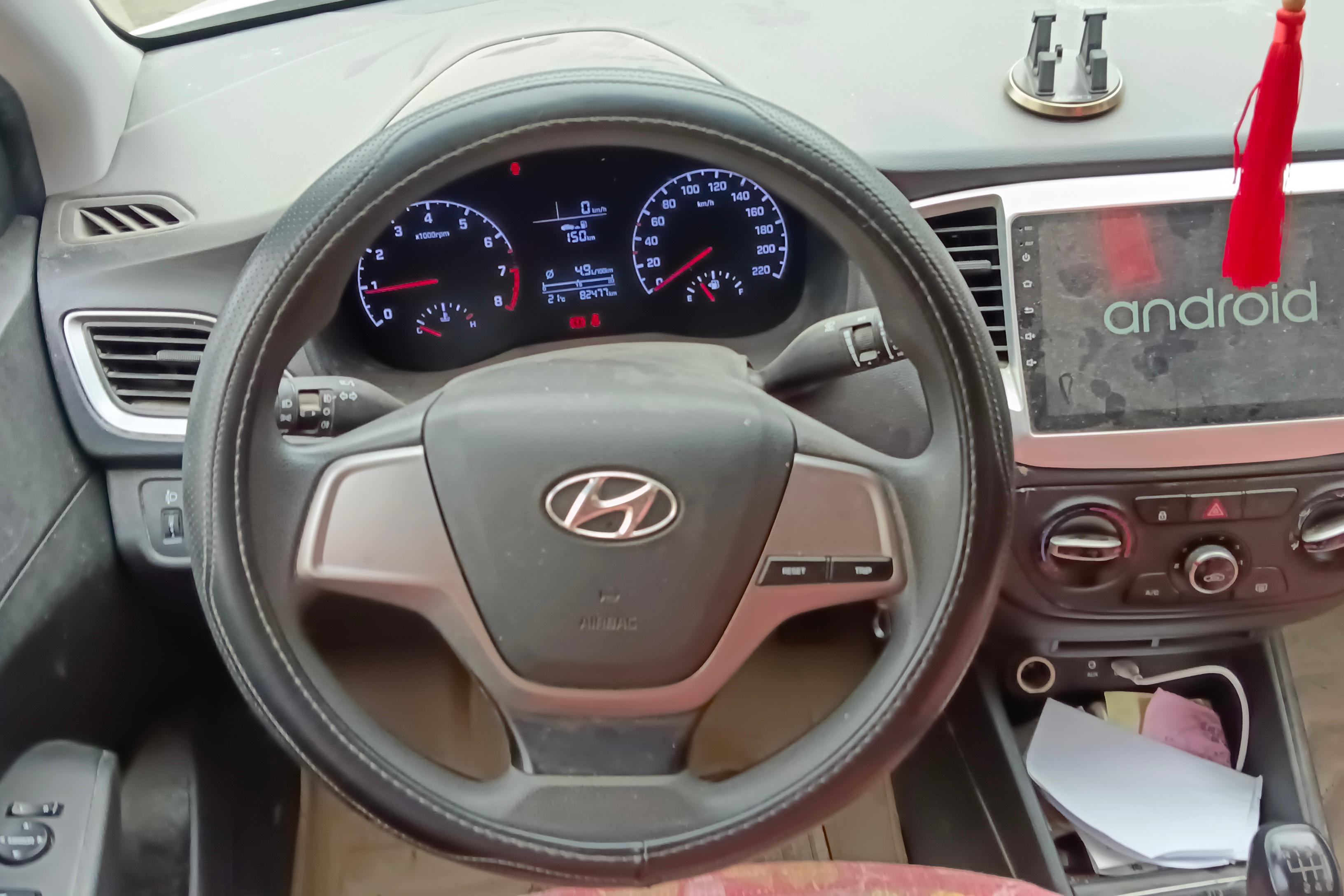 Hyundai Verna 2017 car image #15