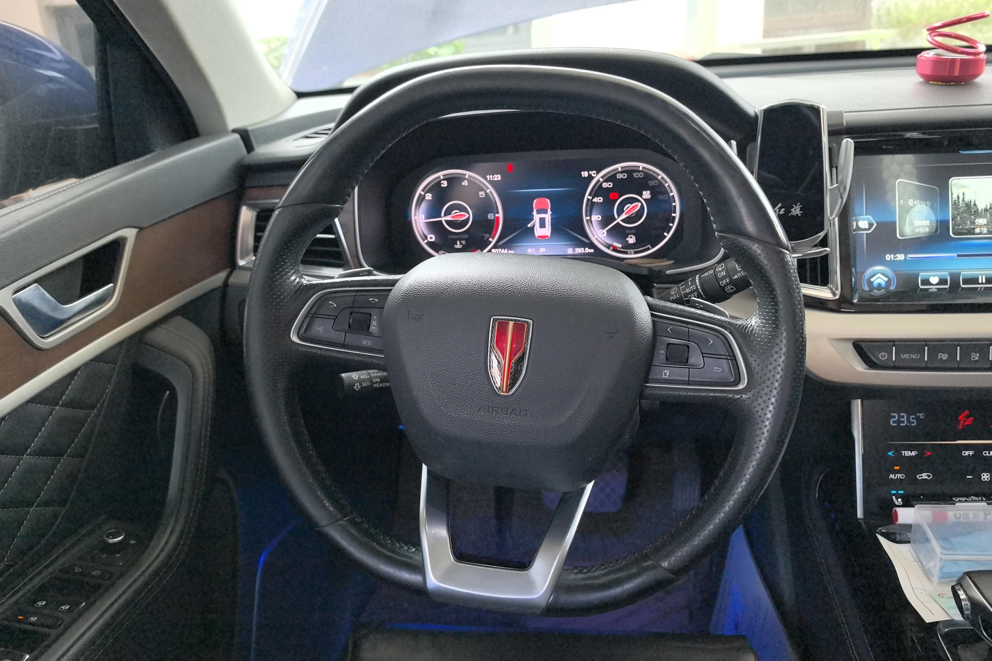 HongQi HS7 2020 #15 HongQi HS7 2020 car image #15